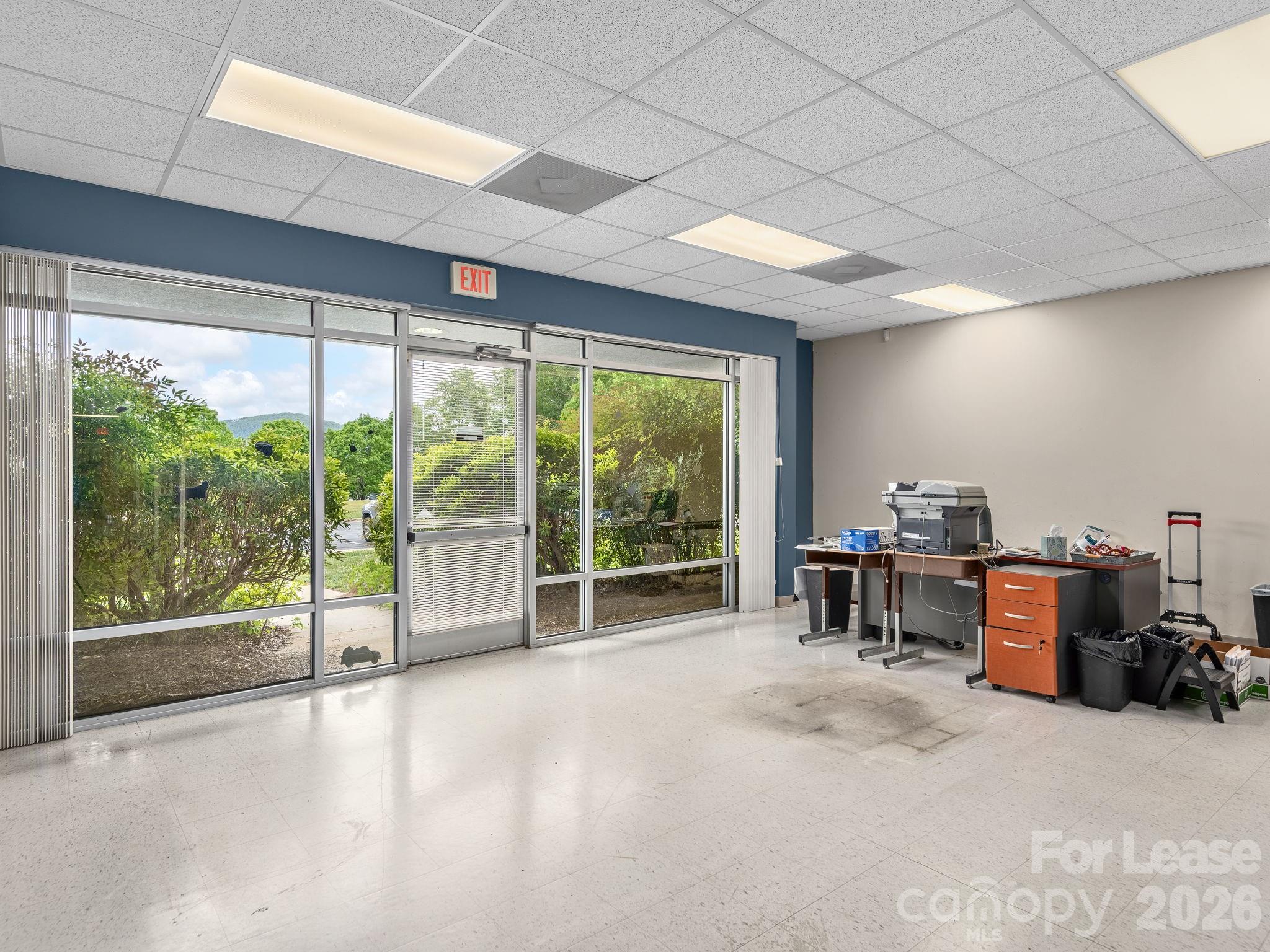 189 Continuum Drive B Property Photo 3