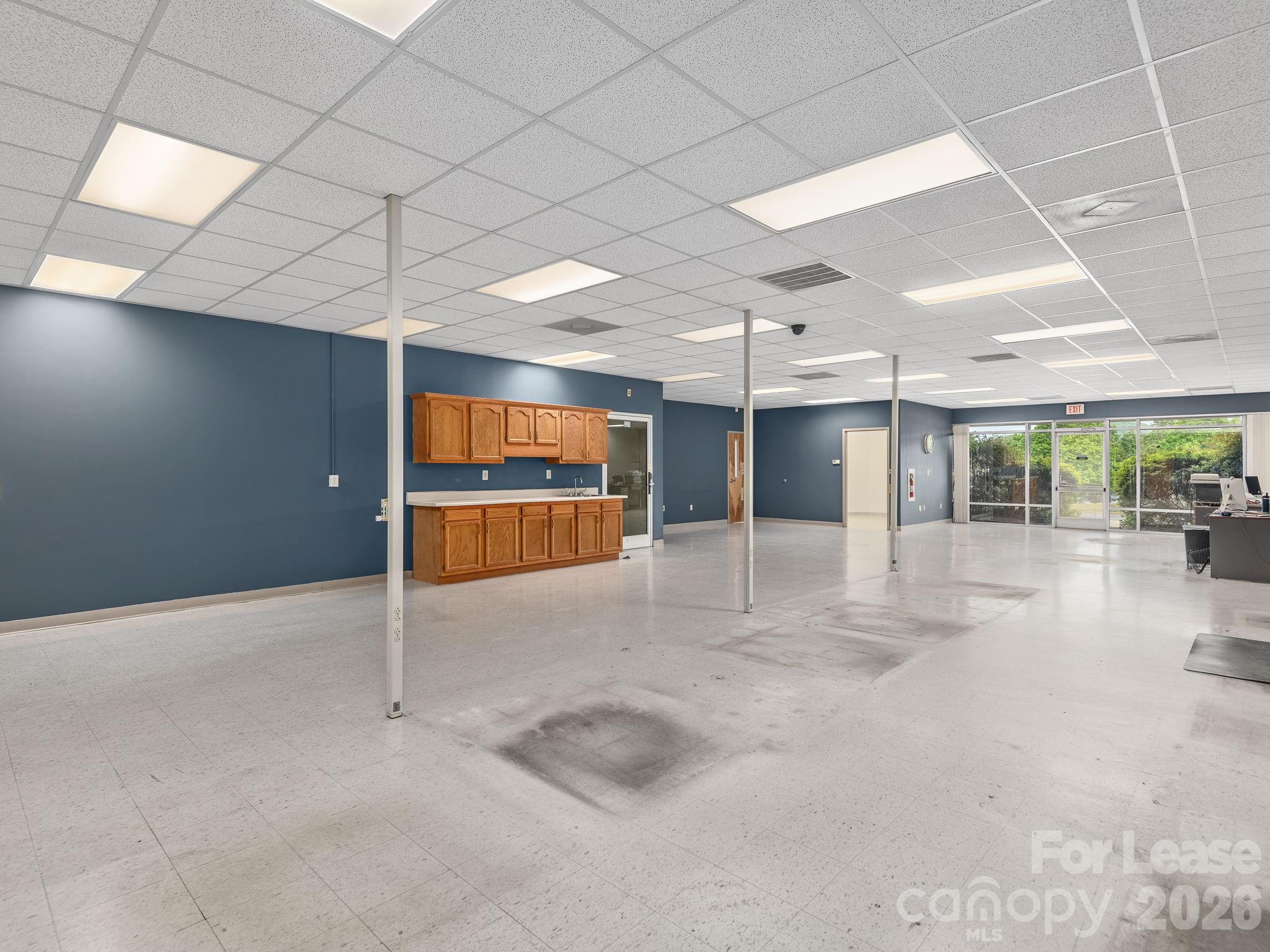 189 Continuum Drive B Property Photo 4