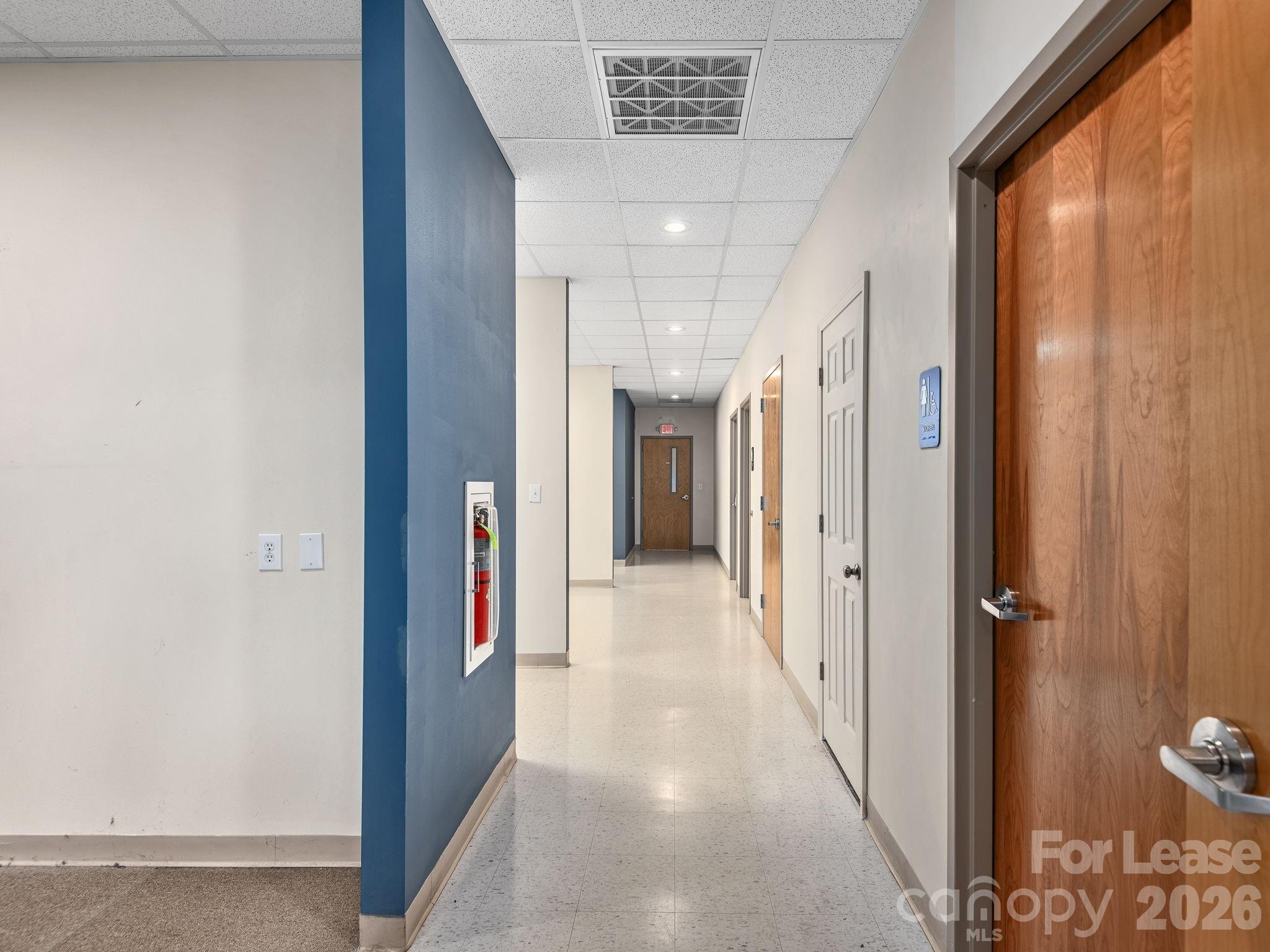 189 Continuum Drive B Property Photo 7