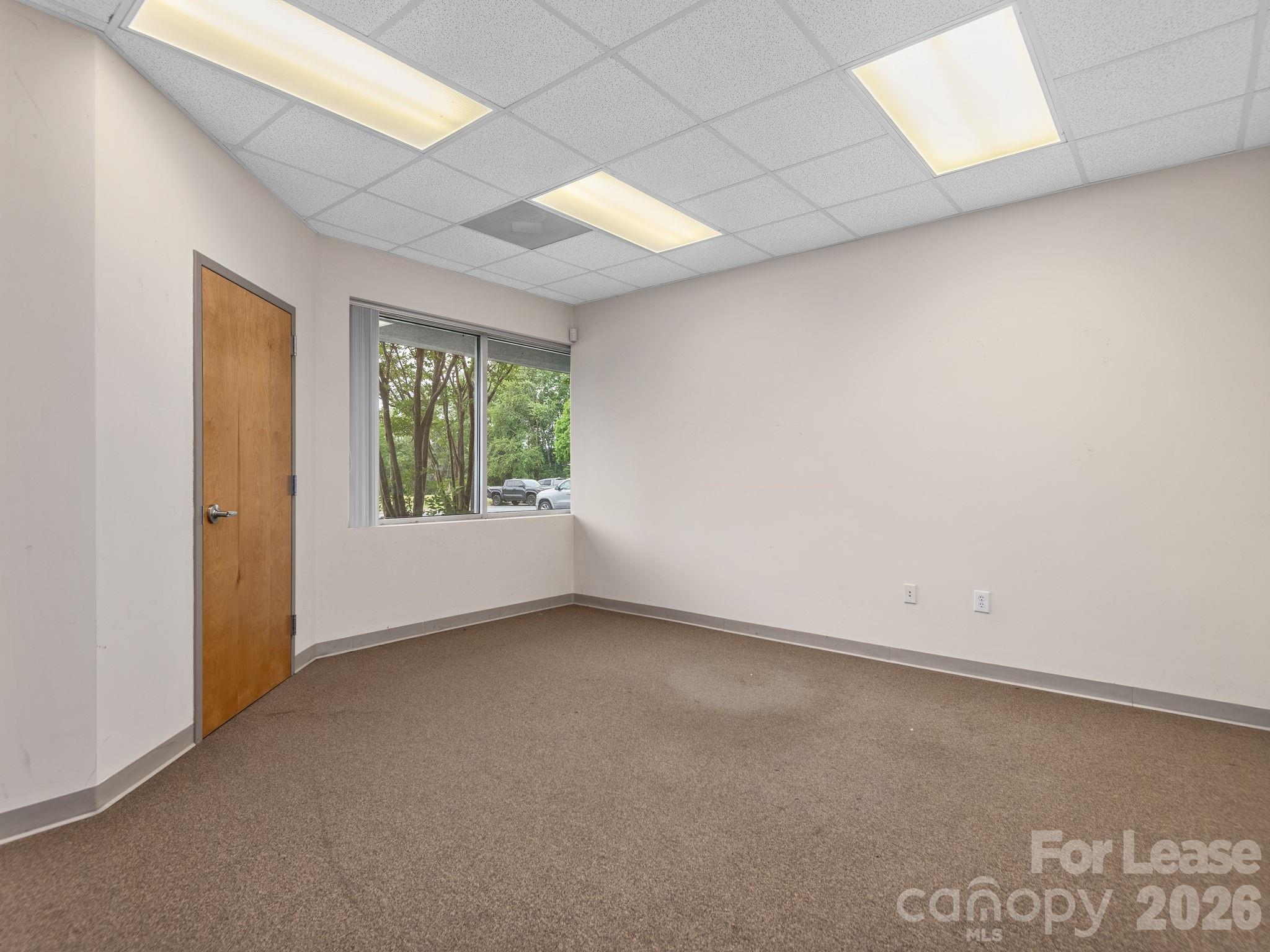 189 Continuum Drive B Property Photo 10