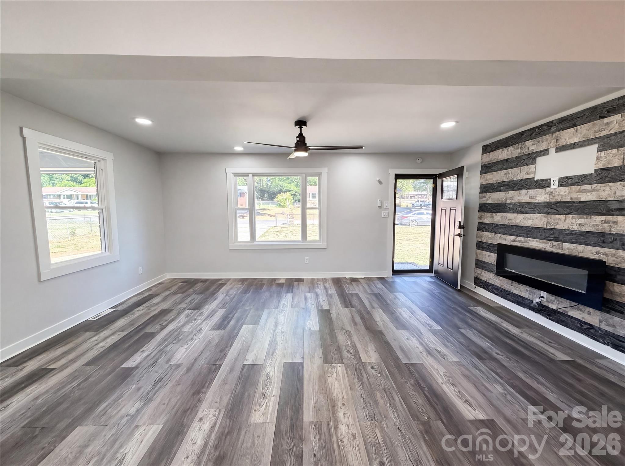 4030 Angus Drive Property Photo 3