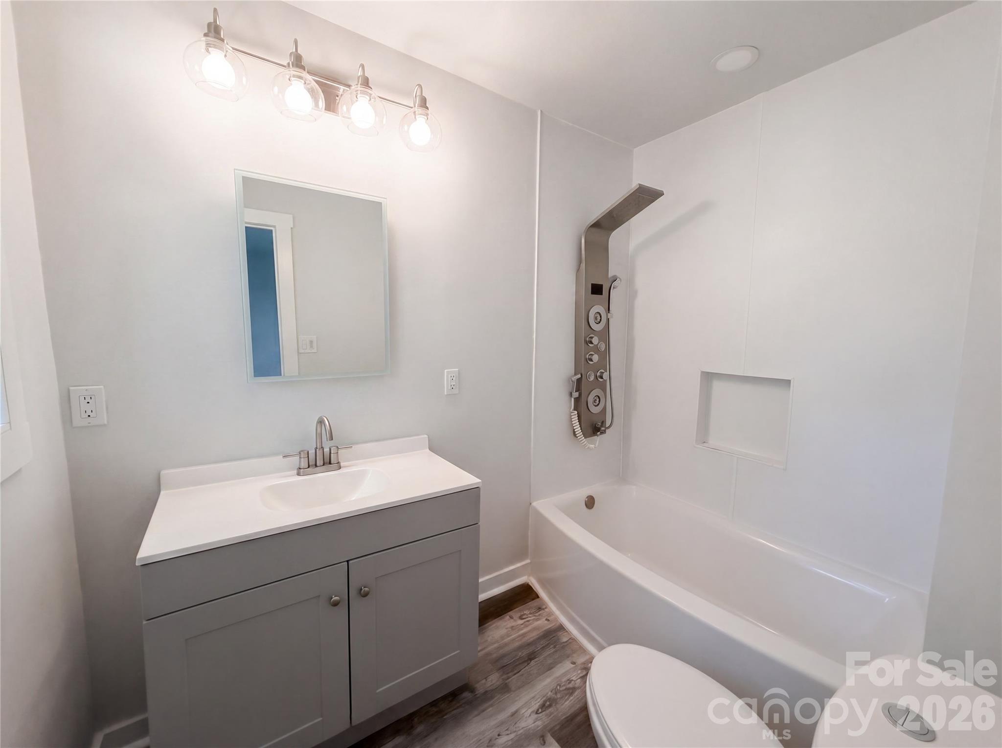4030 Angus Drive Property Photo 13