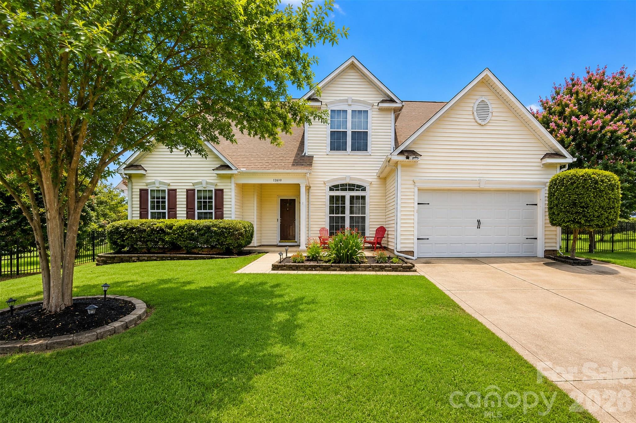 12610 Skymaster Court Property Photo 2