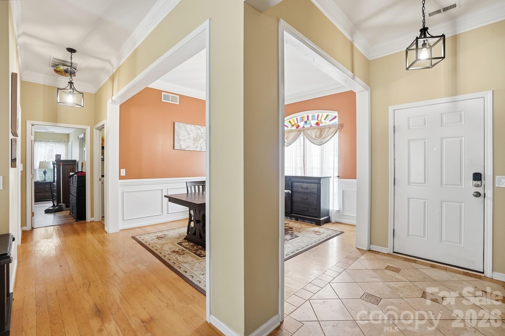 12610 Skymaster Court Property Photo 6