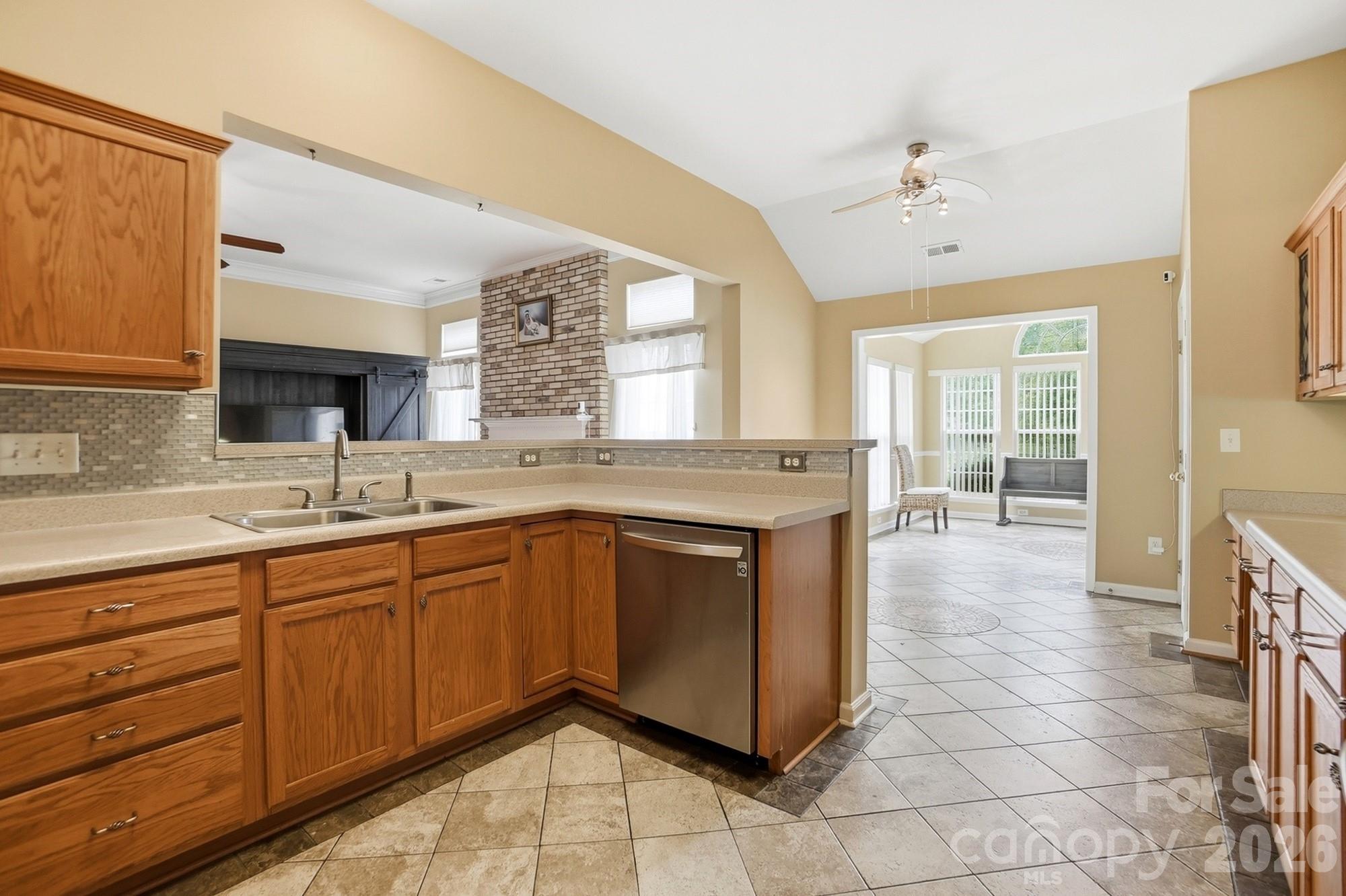 12610 Skymaster Court Property Photo 12