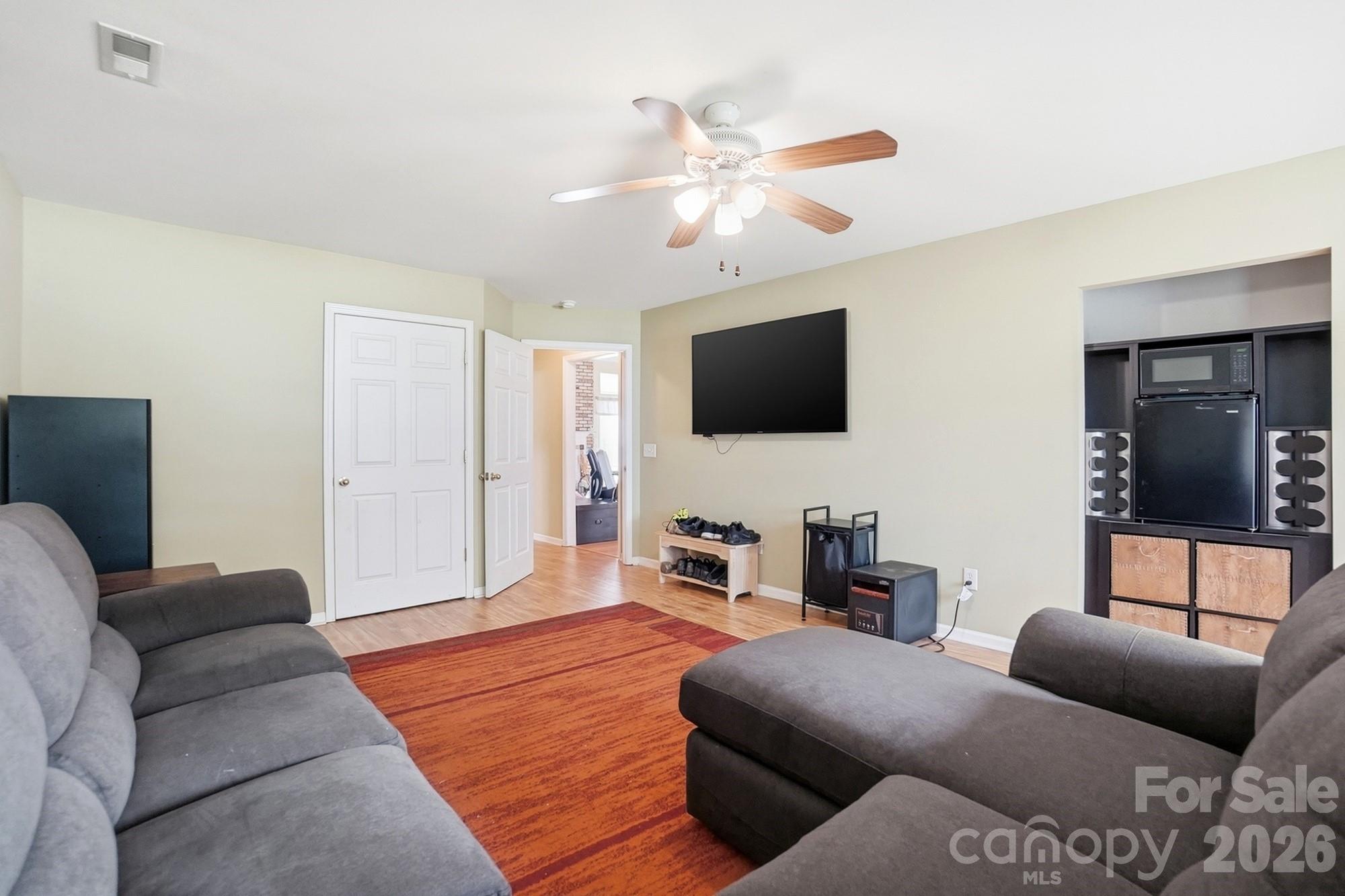 12610 Skymaster Court Property Photo 36