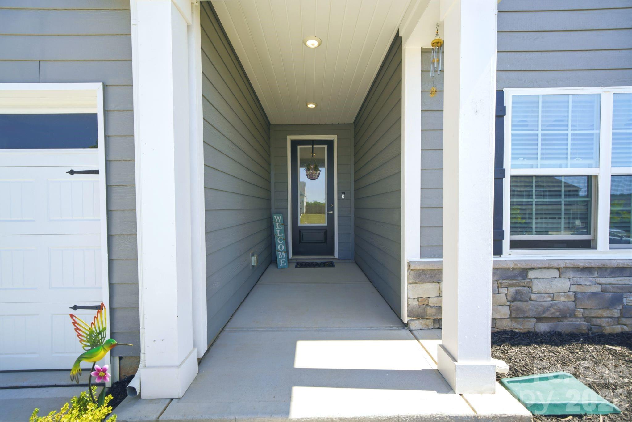 124 N Sina Street Property Photo 6