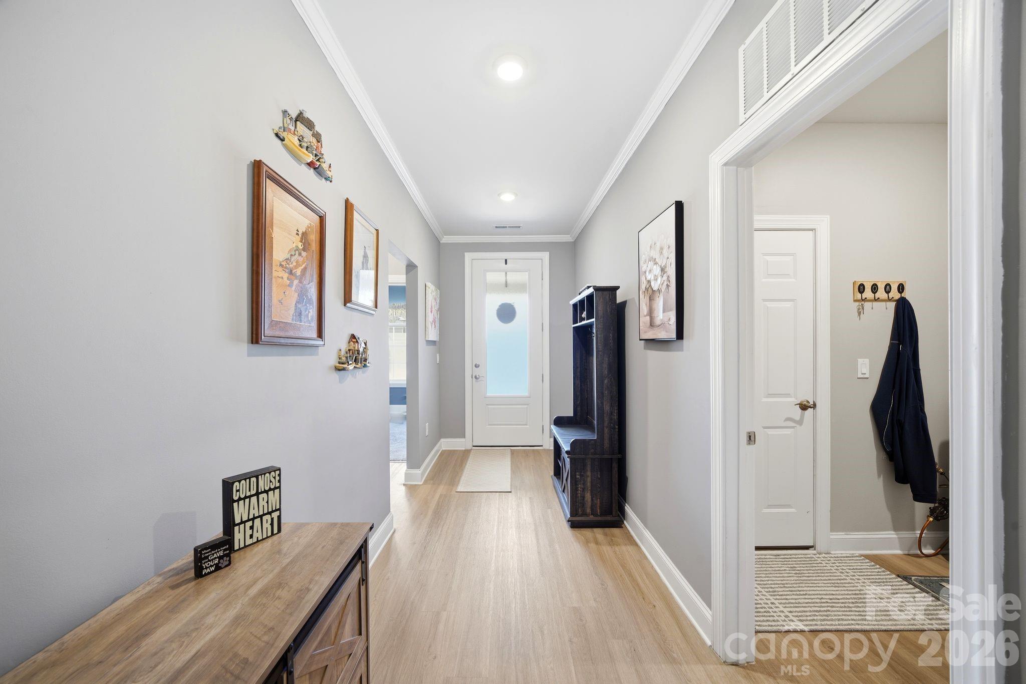 124 N Sina Street Property Photo 8