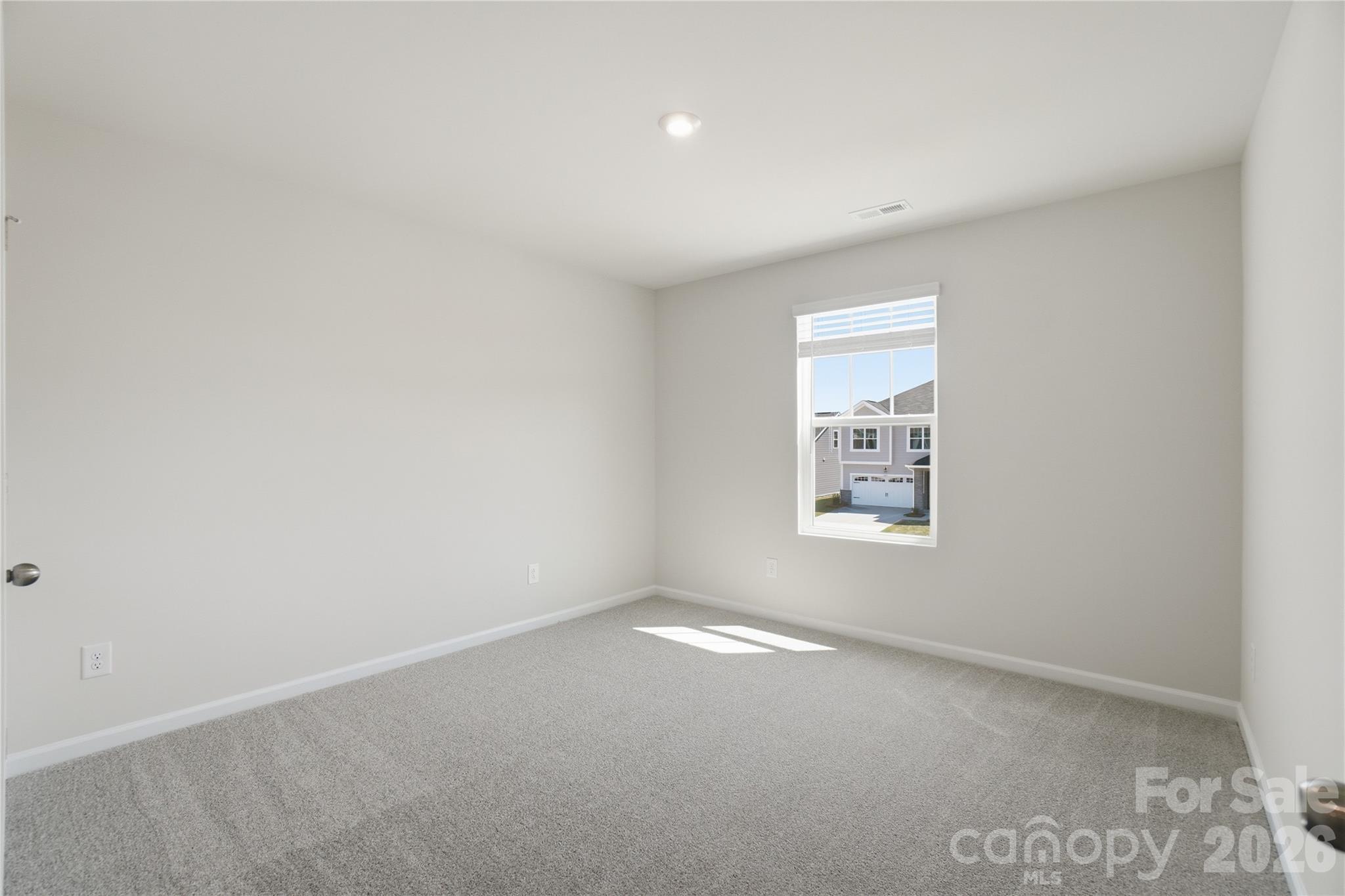 1335 Honey Trail Property Photo 18