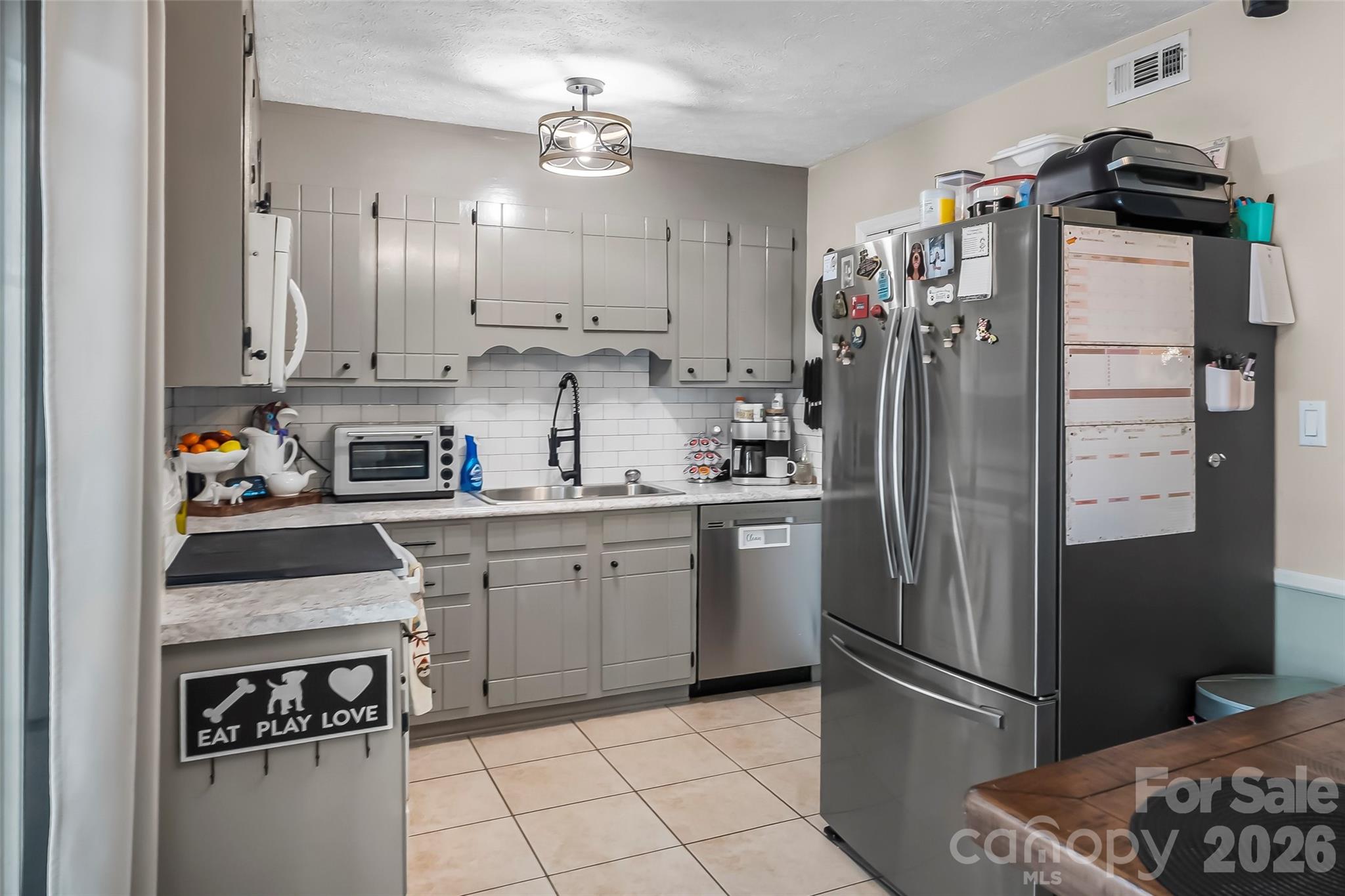 224 14th Avenue C Property Photo 8