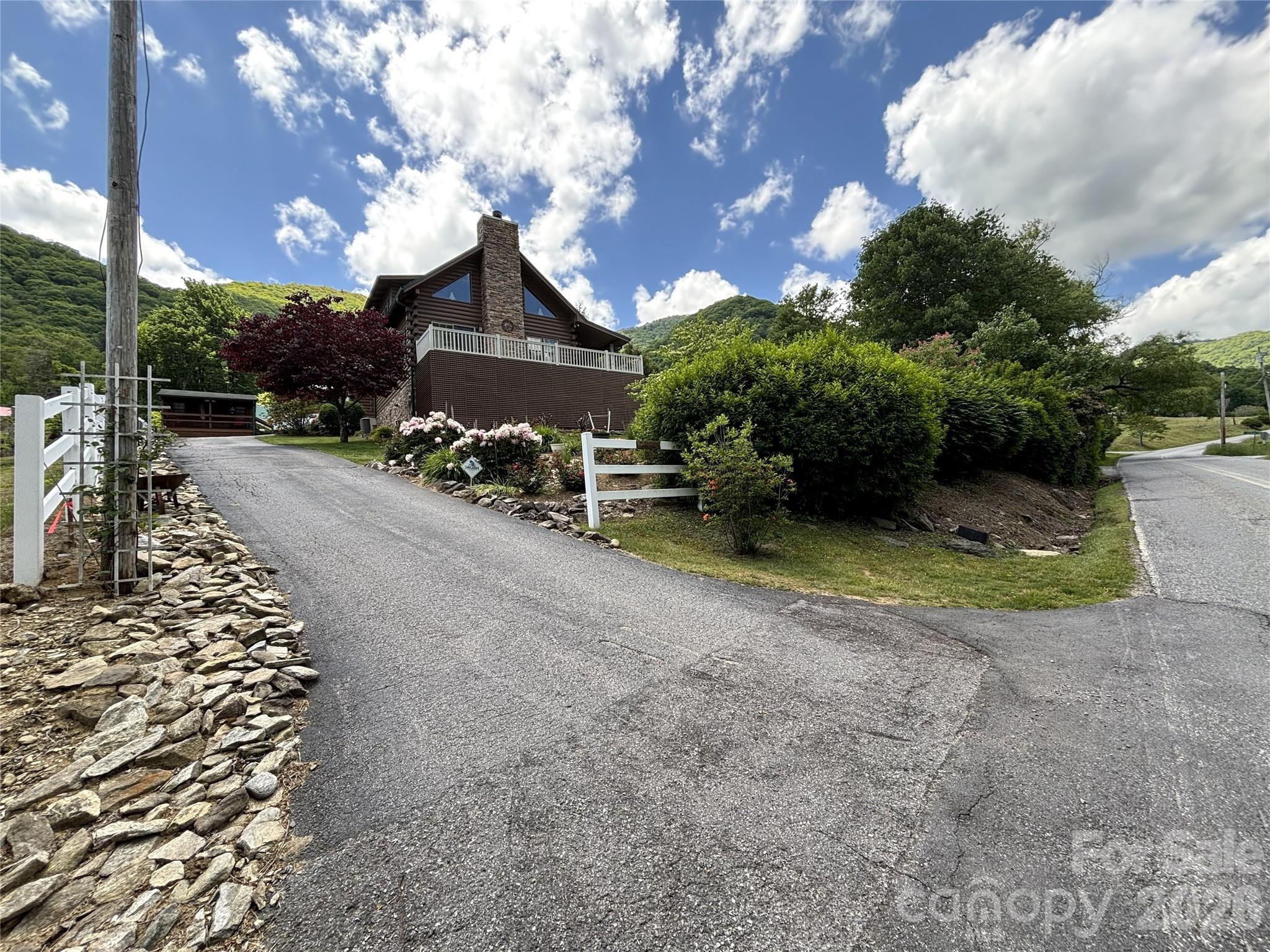 361 Black Camp Gap Road Property Photo 2