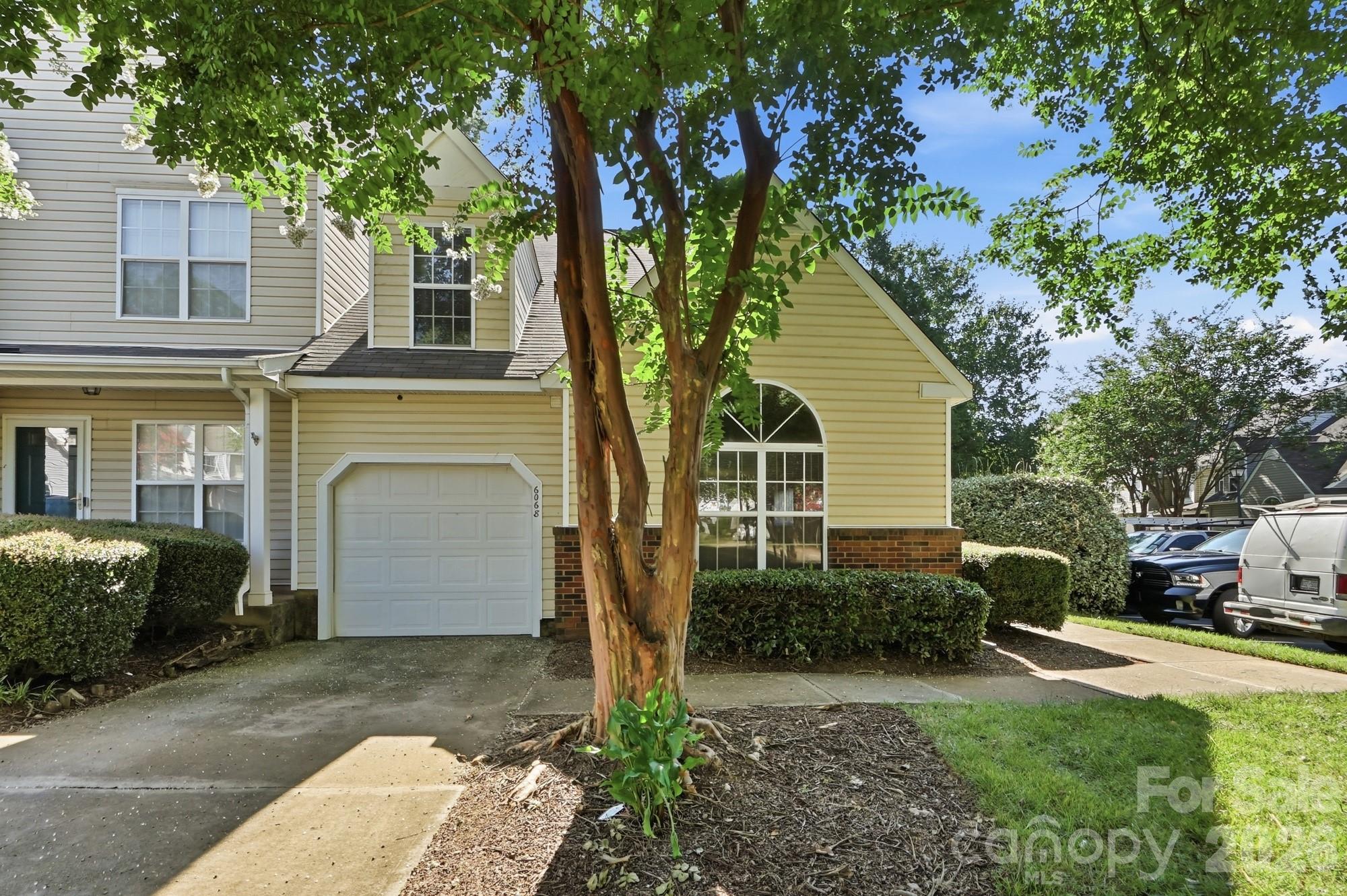 6068 Bobcat Place Property Photo 1