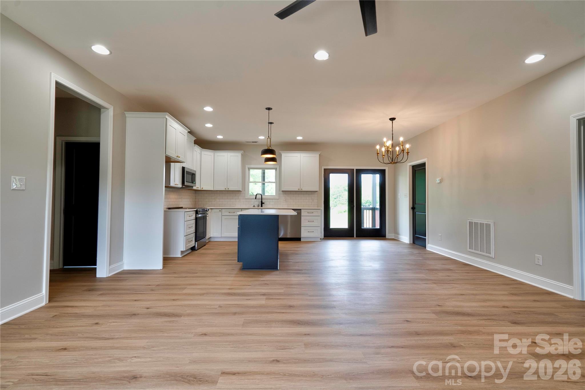 1168 Granite Drive Property Photo 8