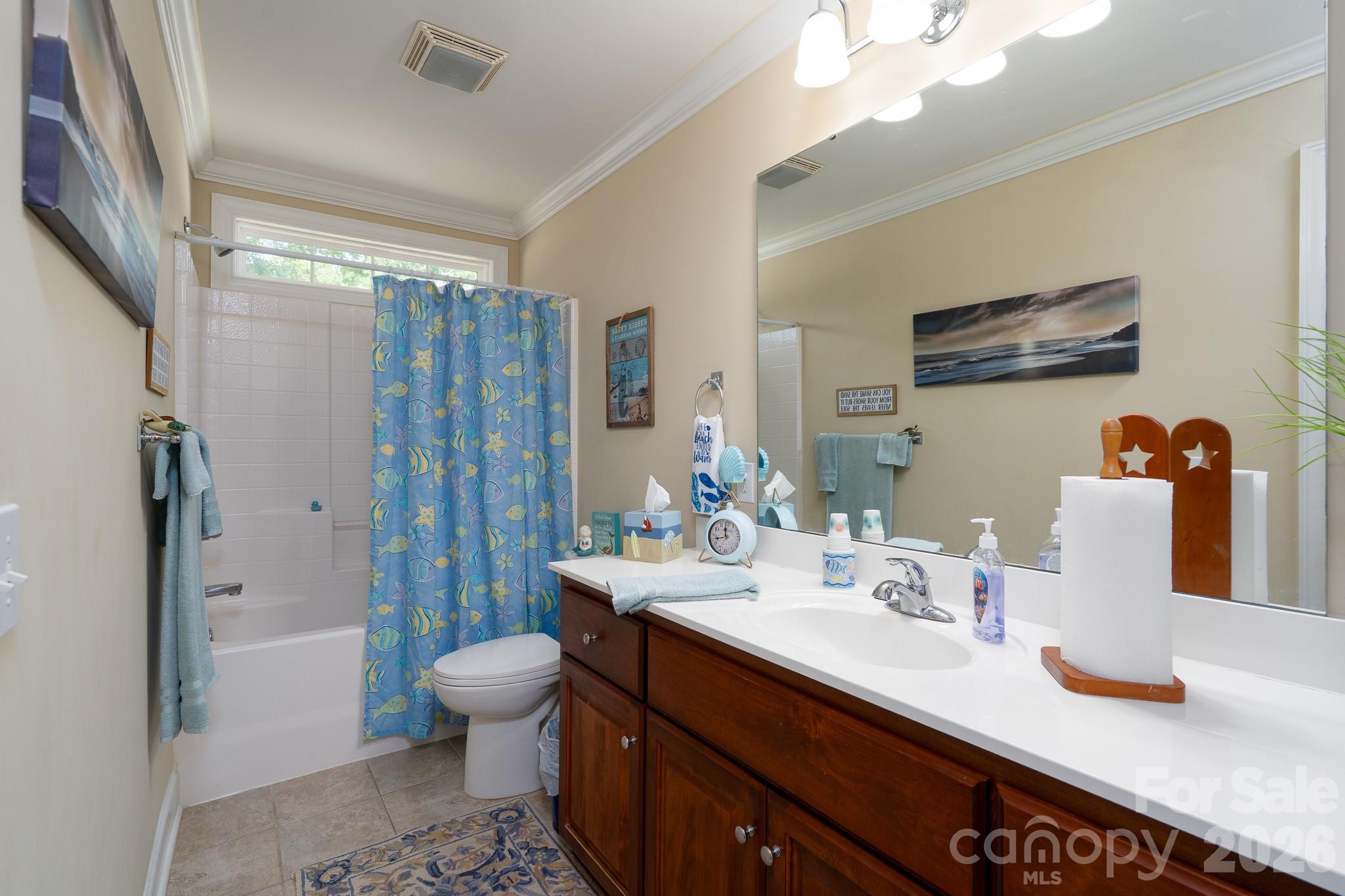 587 Marigold Drive Property Photo 7