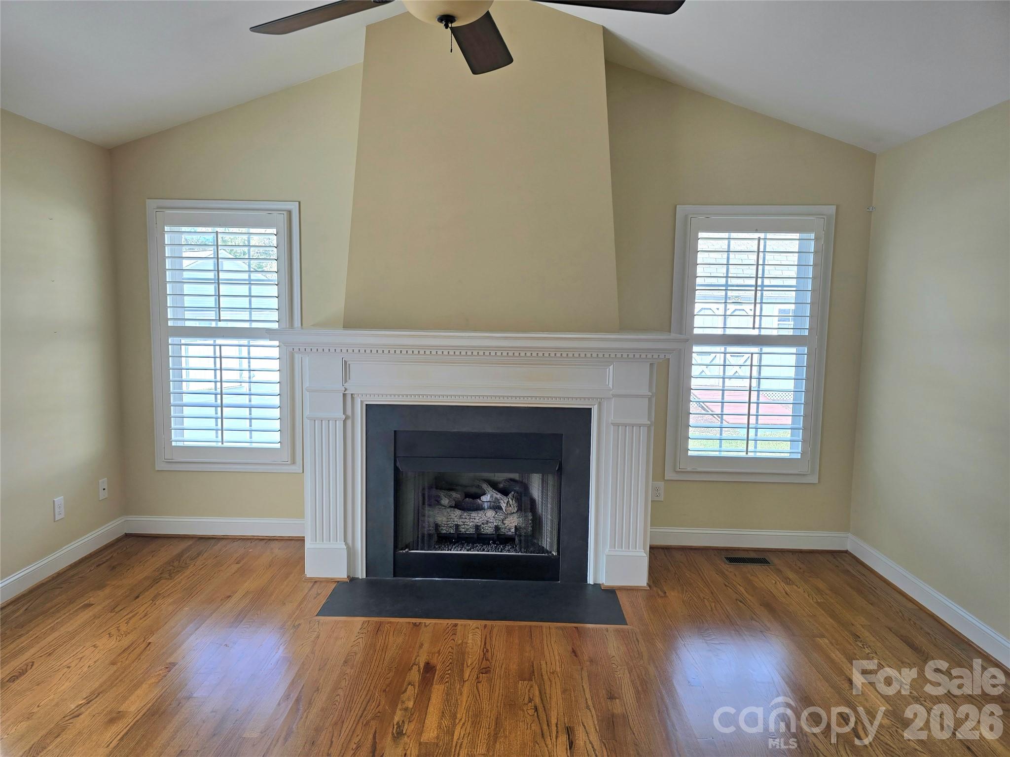 587 Marigold Drive Property Photo 13