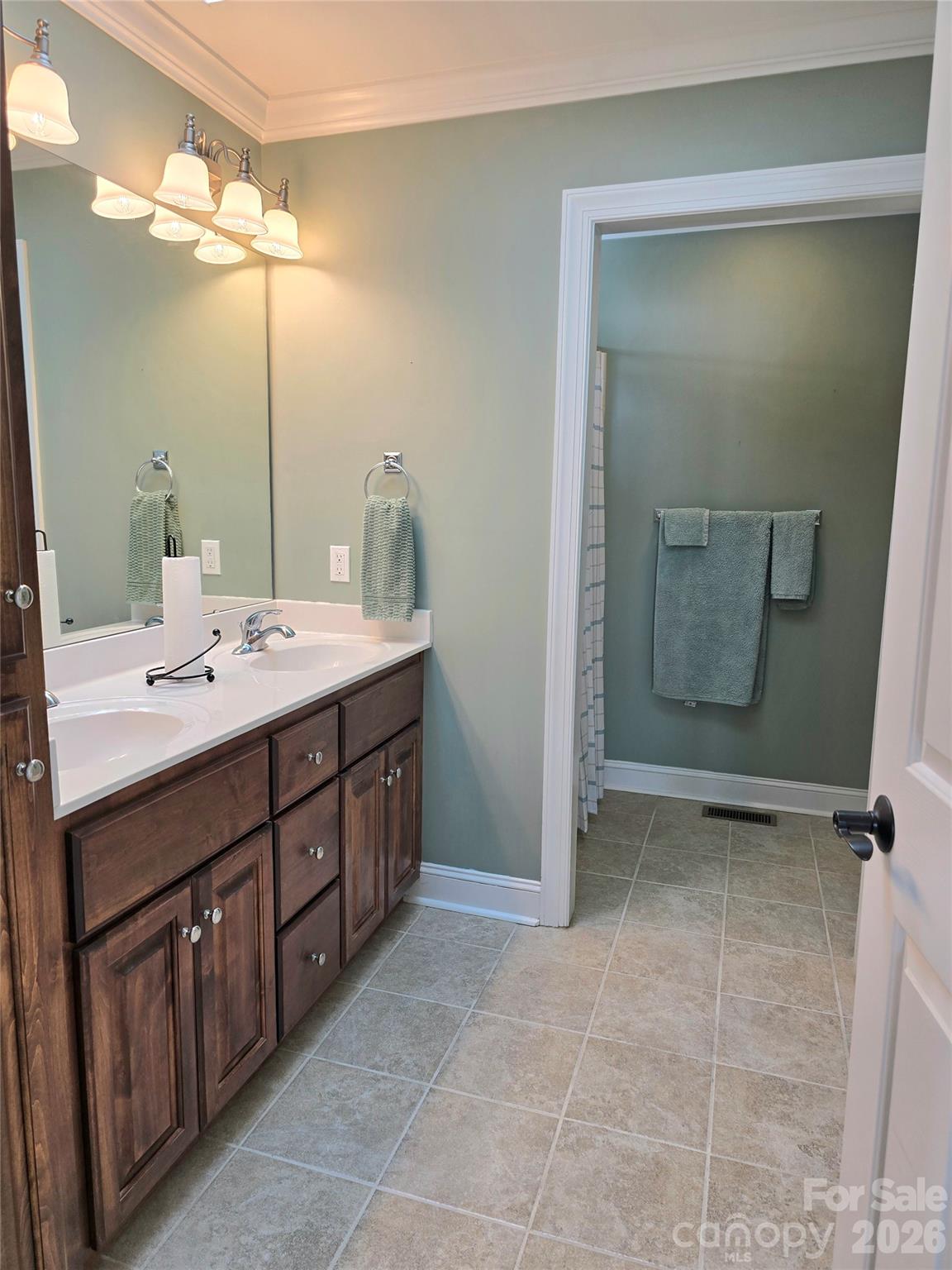 587 Marigold Drive Property Photo 20