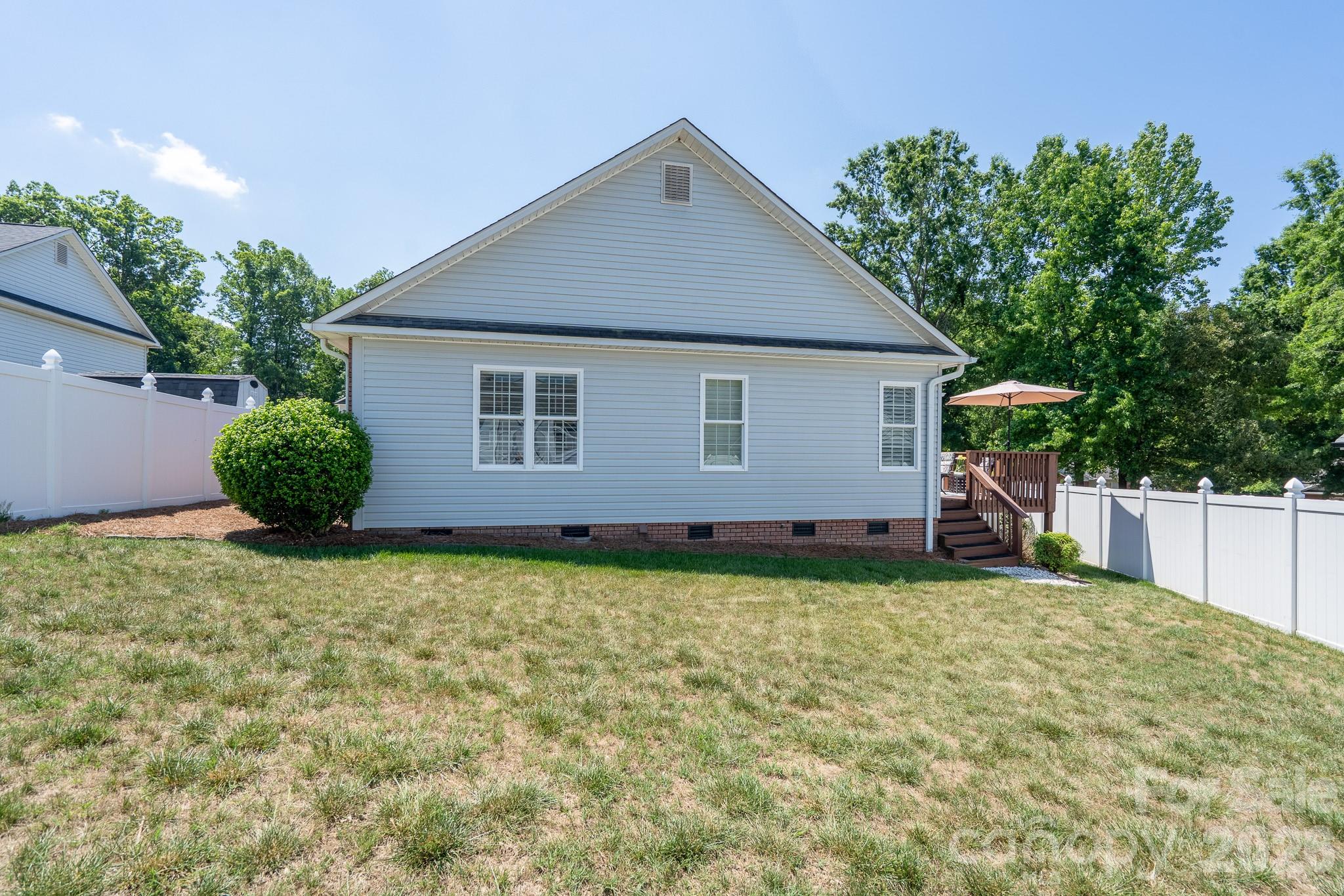 587 Marigold Drive Property Photo 34