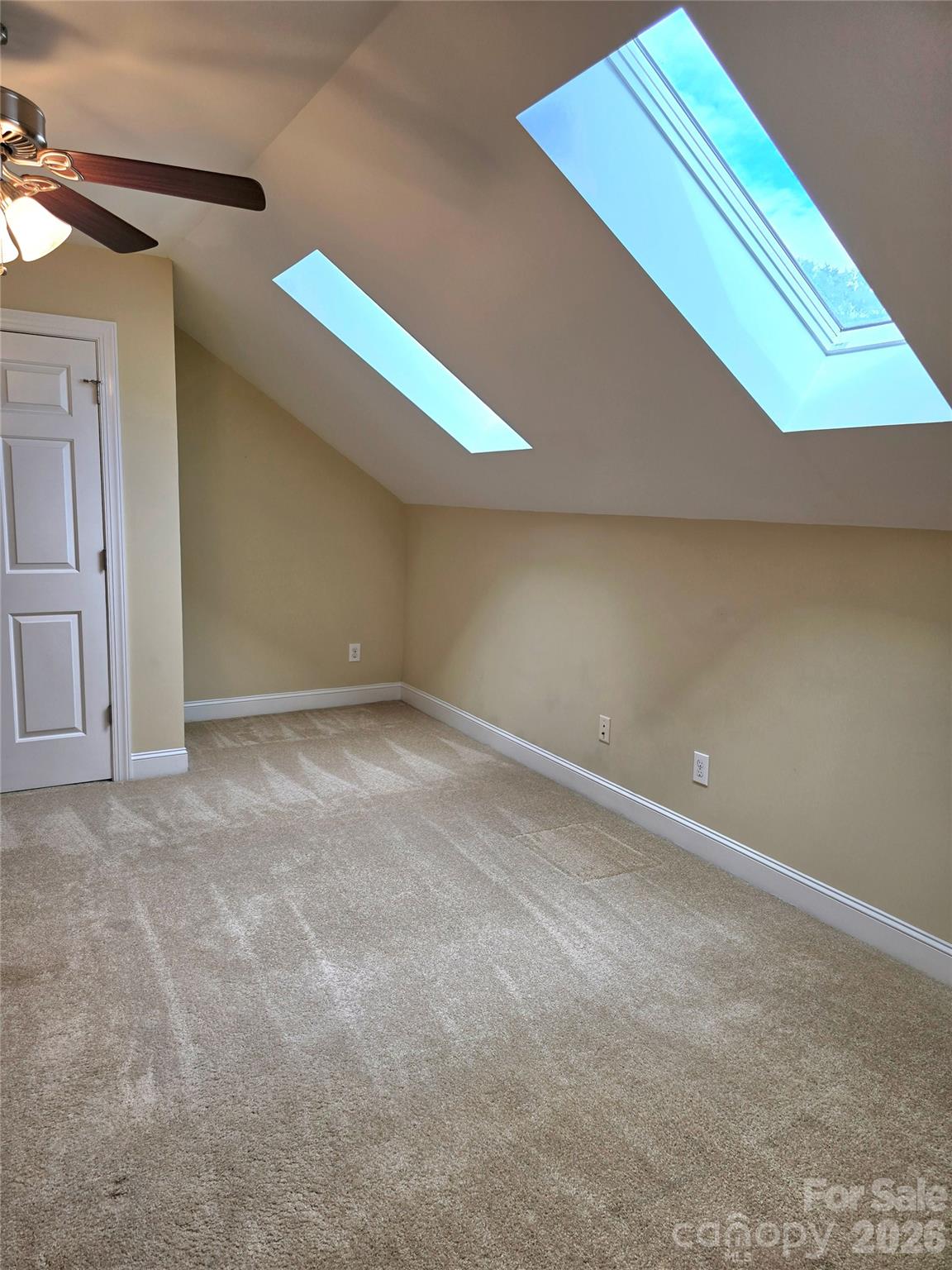 587 Marigold Drive Property Photo 34