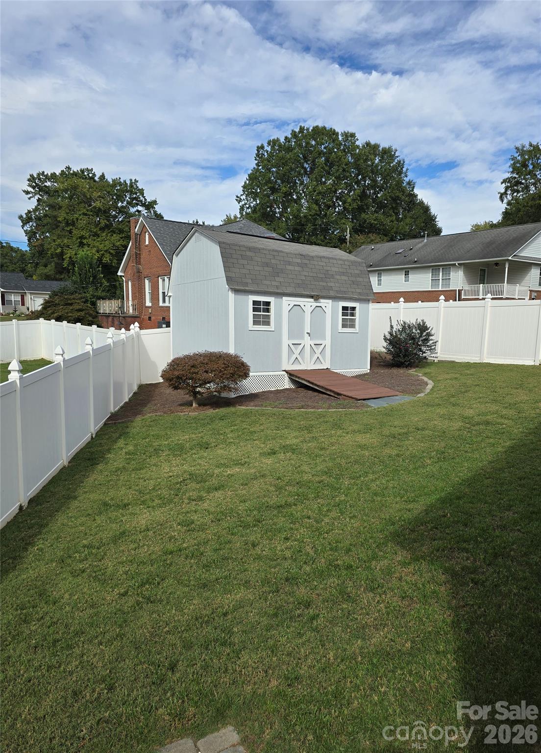 587 Marigold Drive Property Photo 36