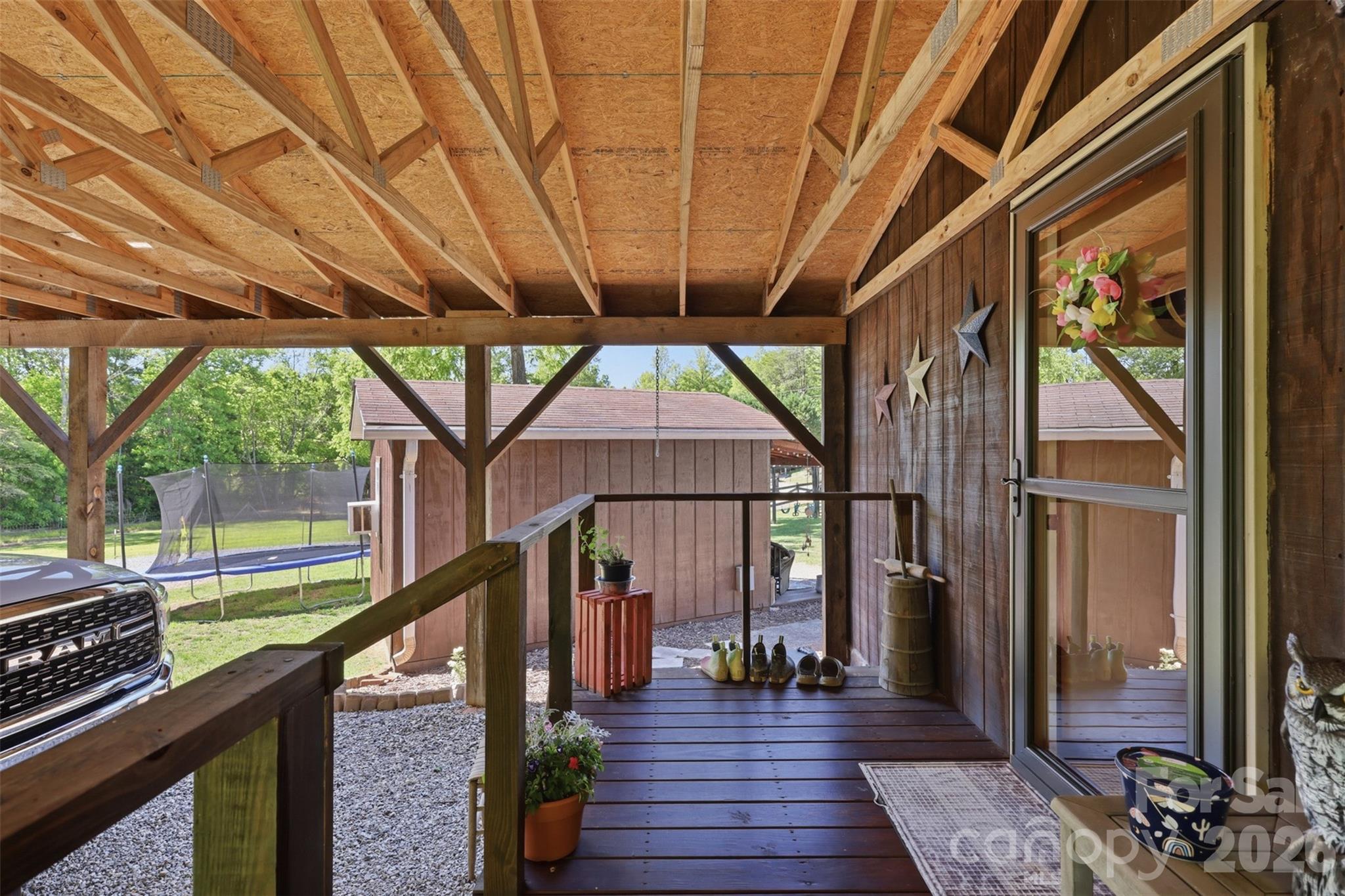 176 + 174 Oak Hollow Road Property Photo 16