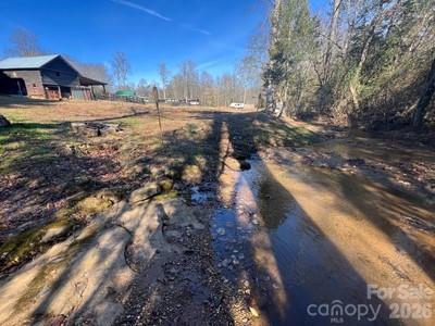 176 + 174 Oak Hollow Road Property Photo 18