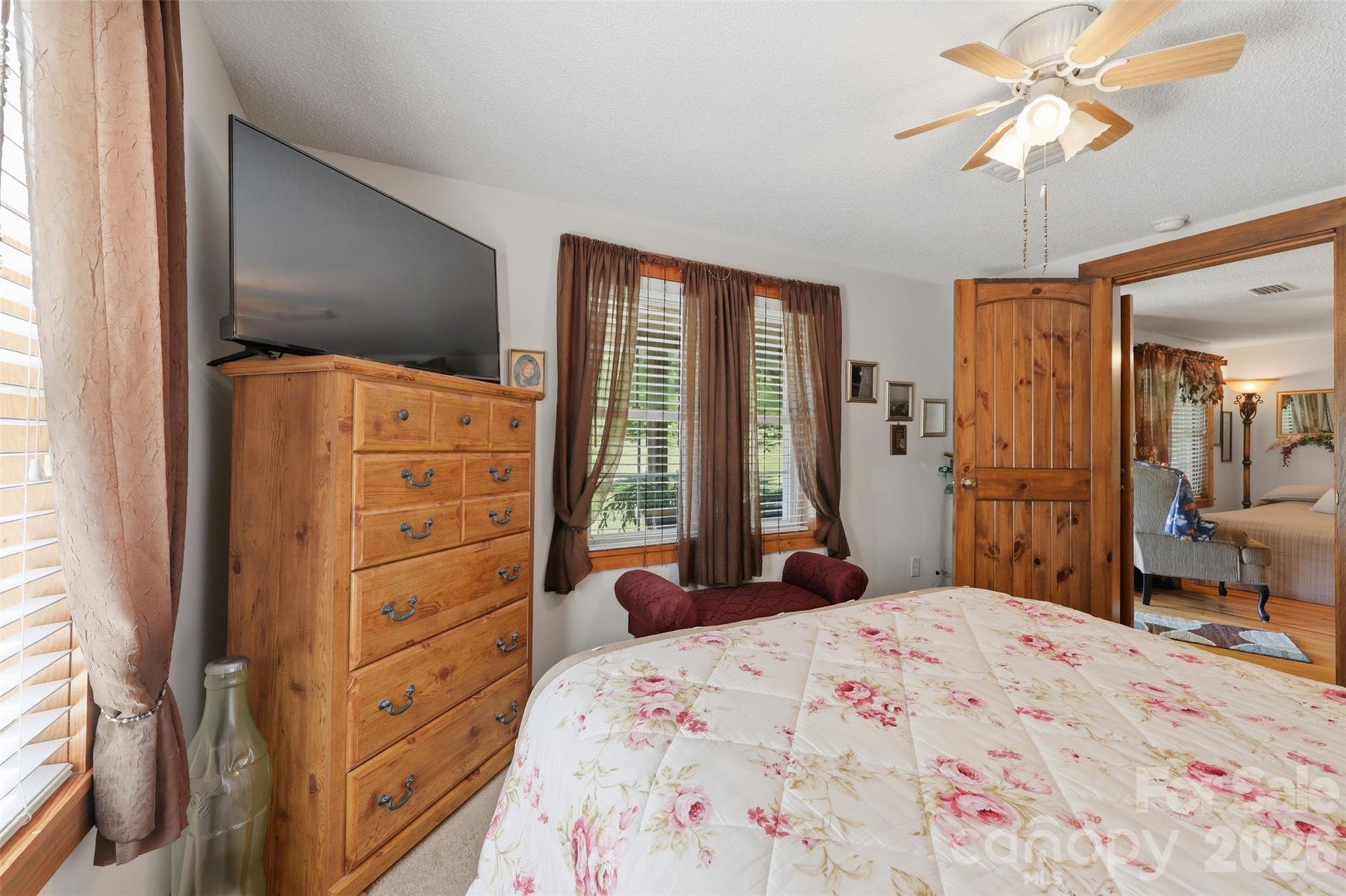 176 + 174 Oak Hollow Road Property Photo 26