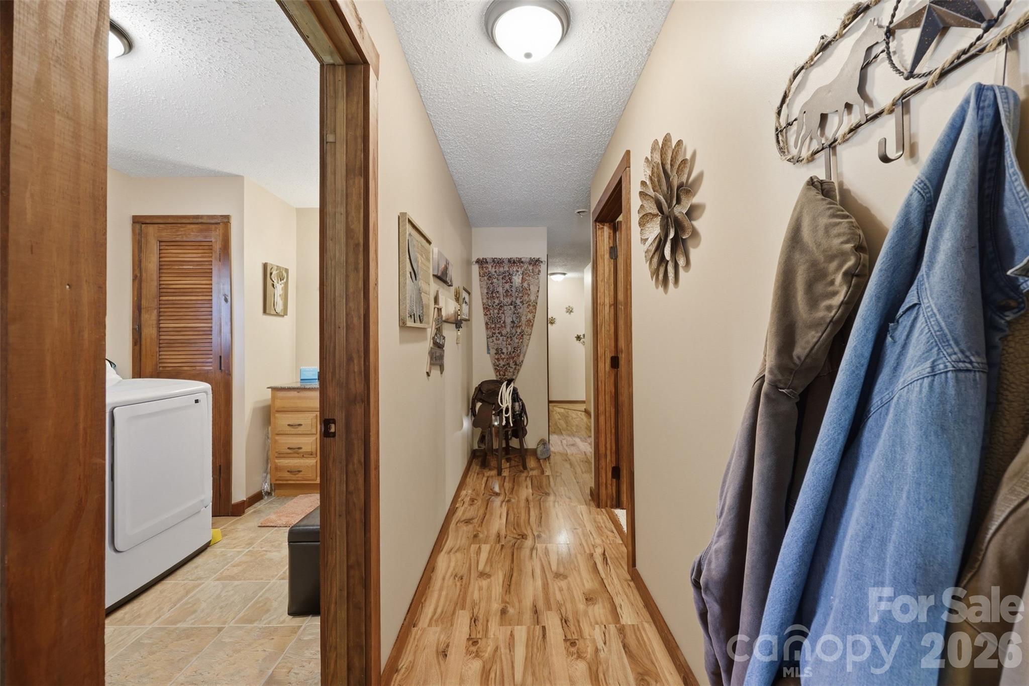176 + 174 Oak Hollow Road Property Photo 41