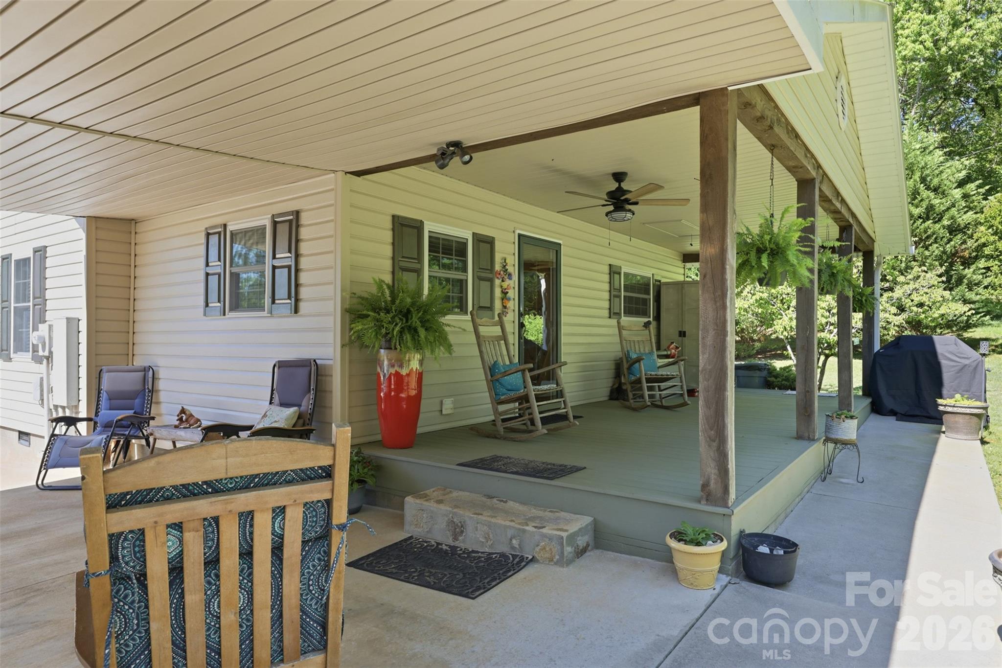 176 + 174 Oak Hollow Road Property Photo 46
