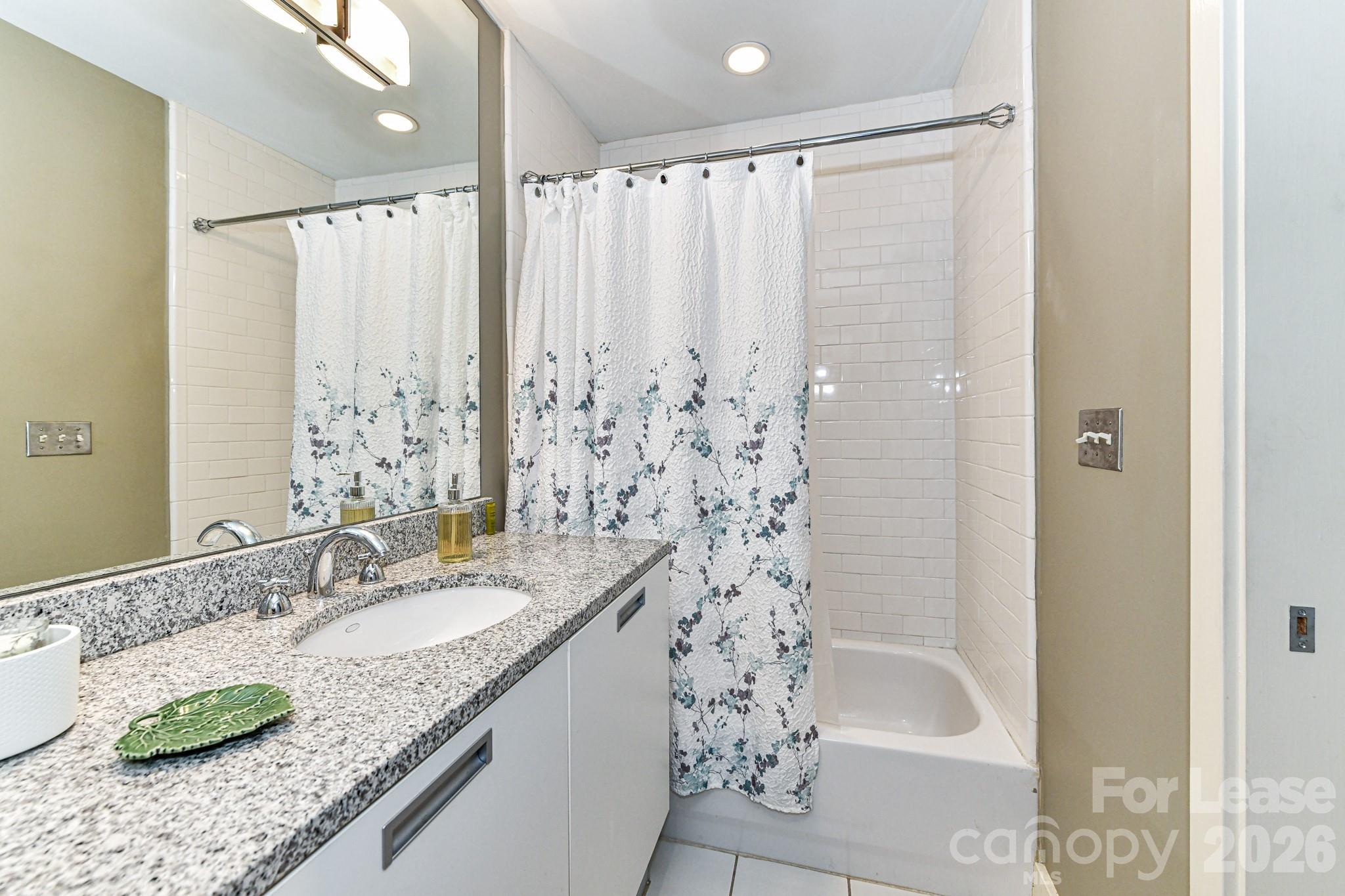 1133 Metropolitan Avenue 613 Property Photo 20