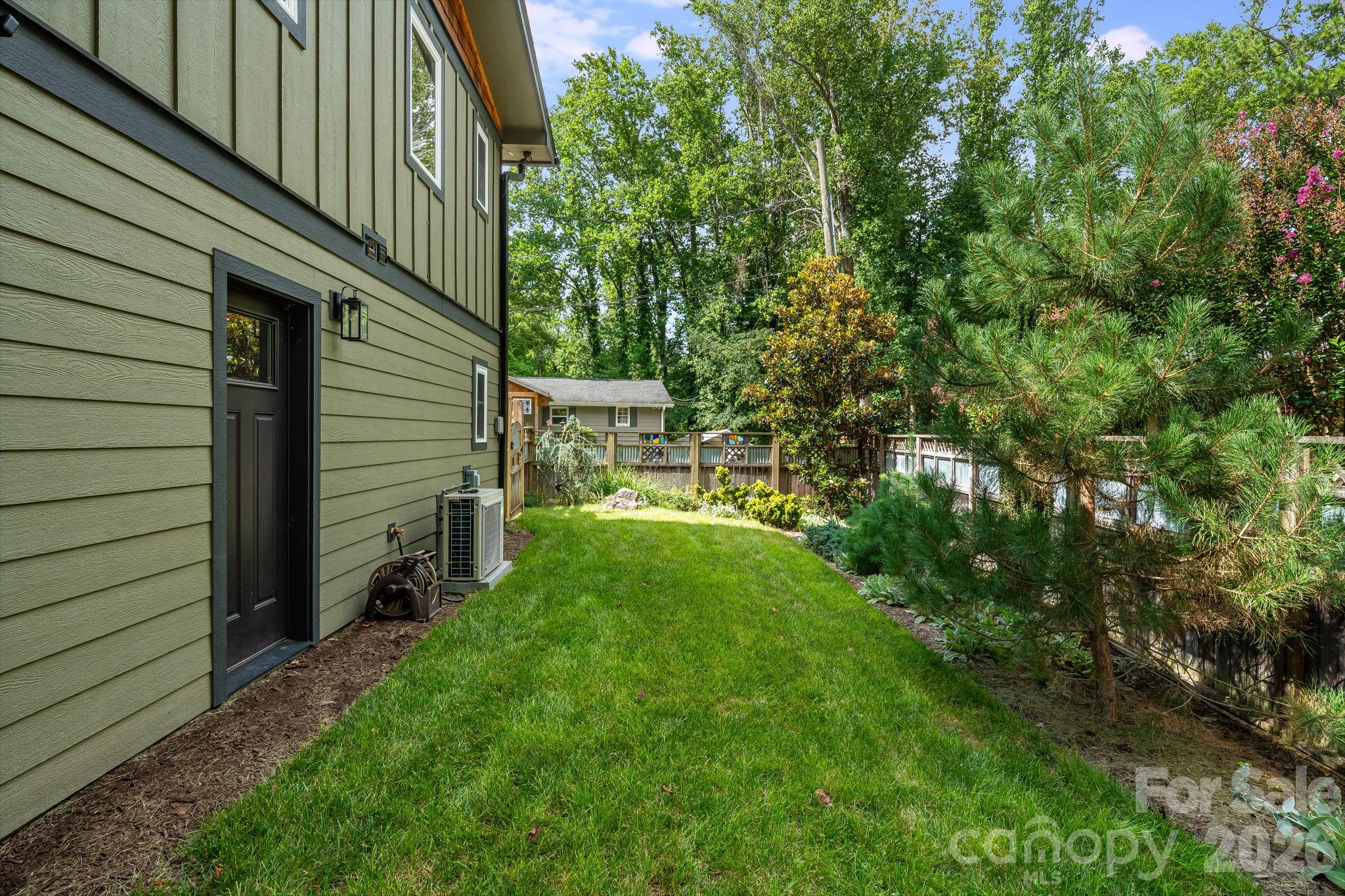 10 Davenport Place Property Photo 37