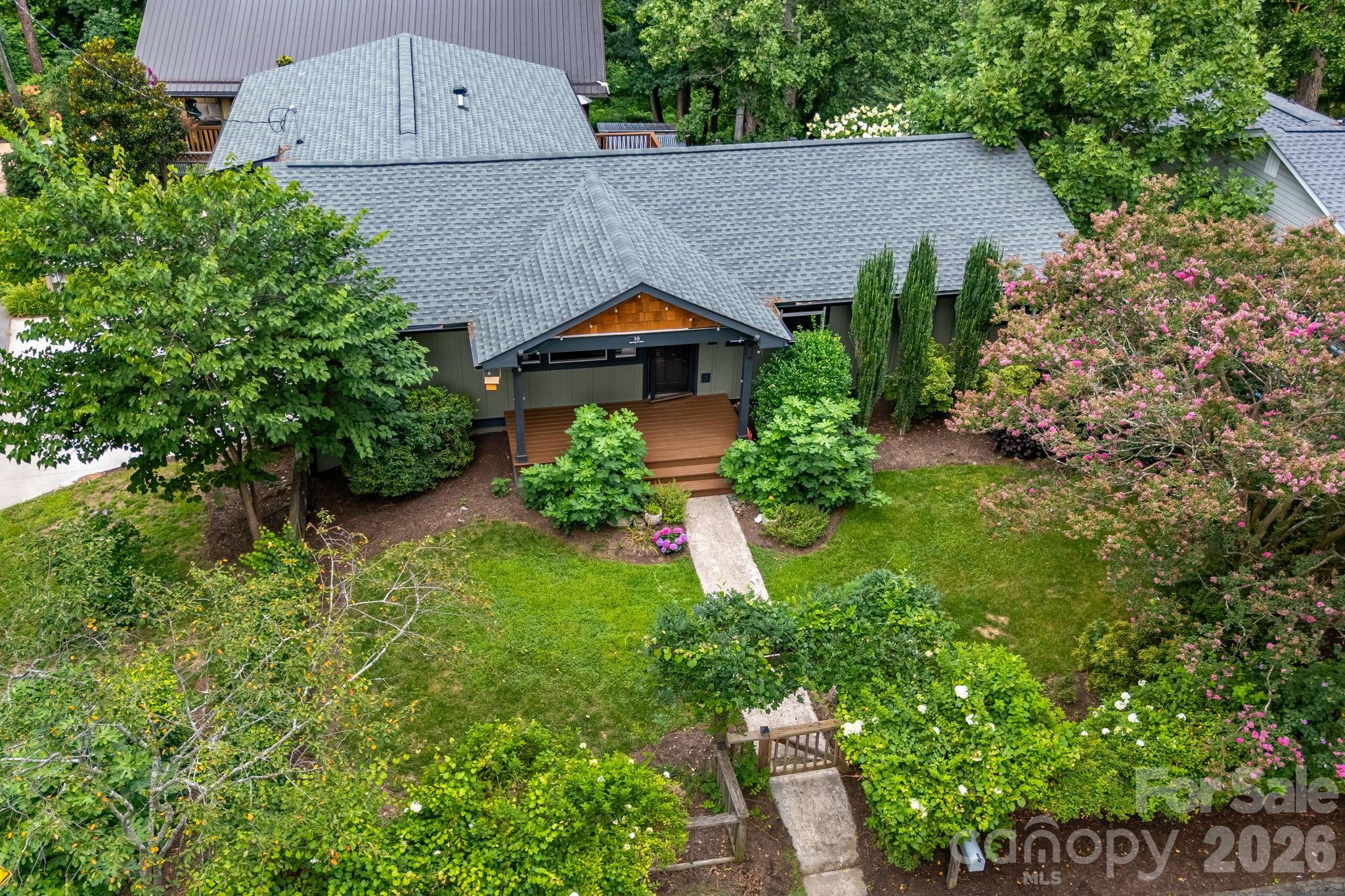 10 Davenport Place Property Photo 42