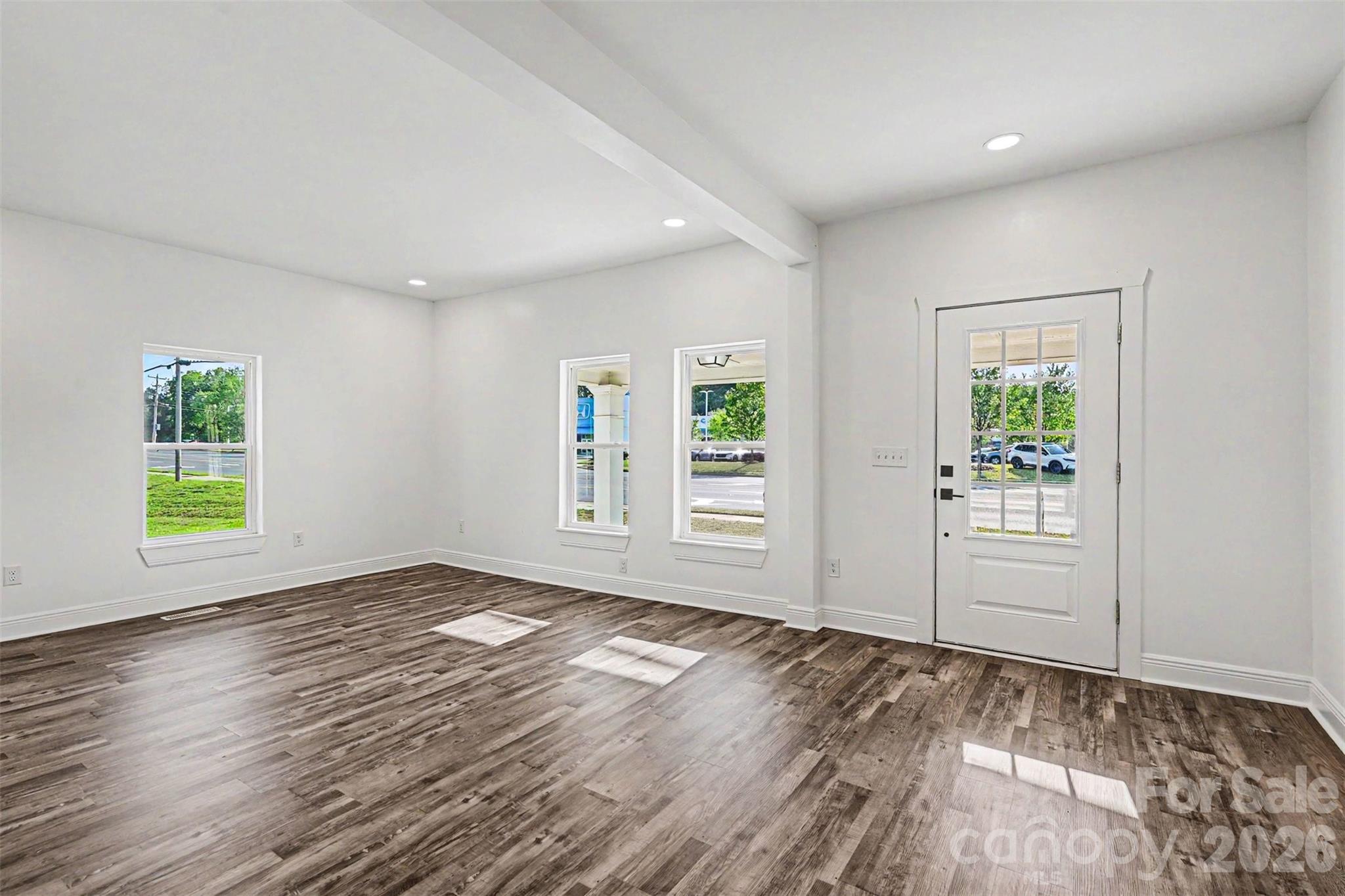 405 Aquadale Road Property Photo 10