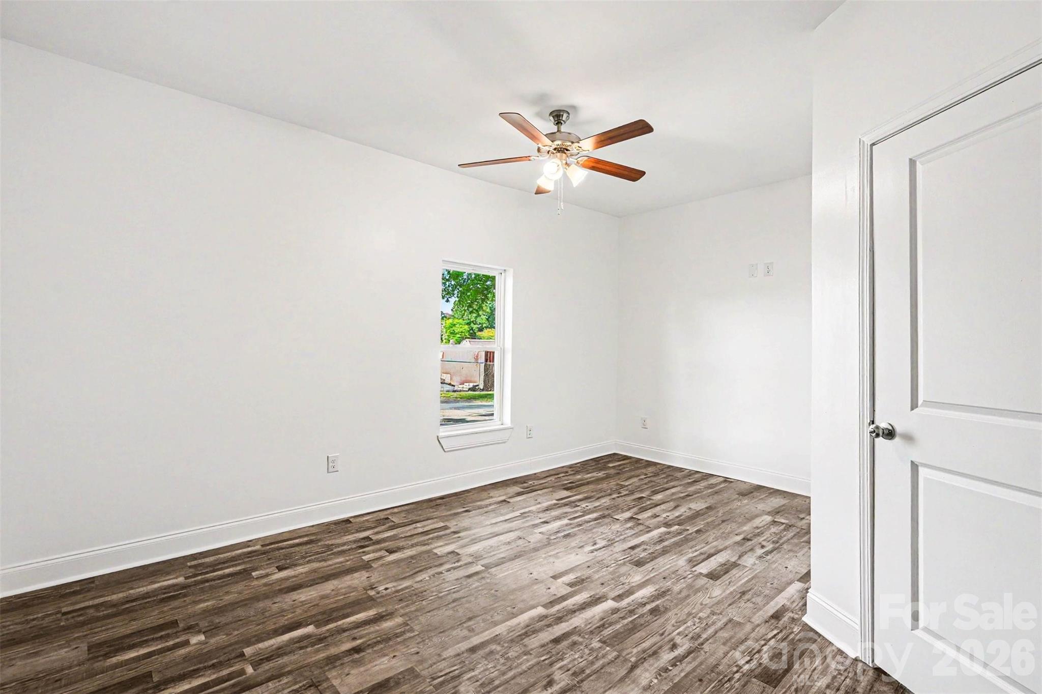 405 Aquadale Road Property Photo 19