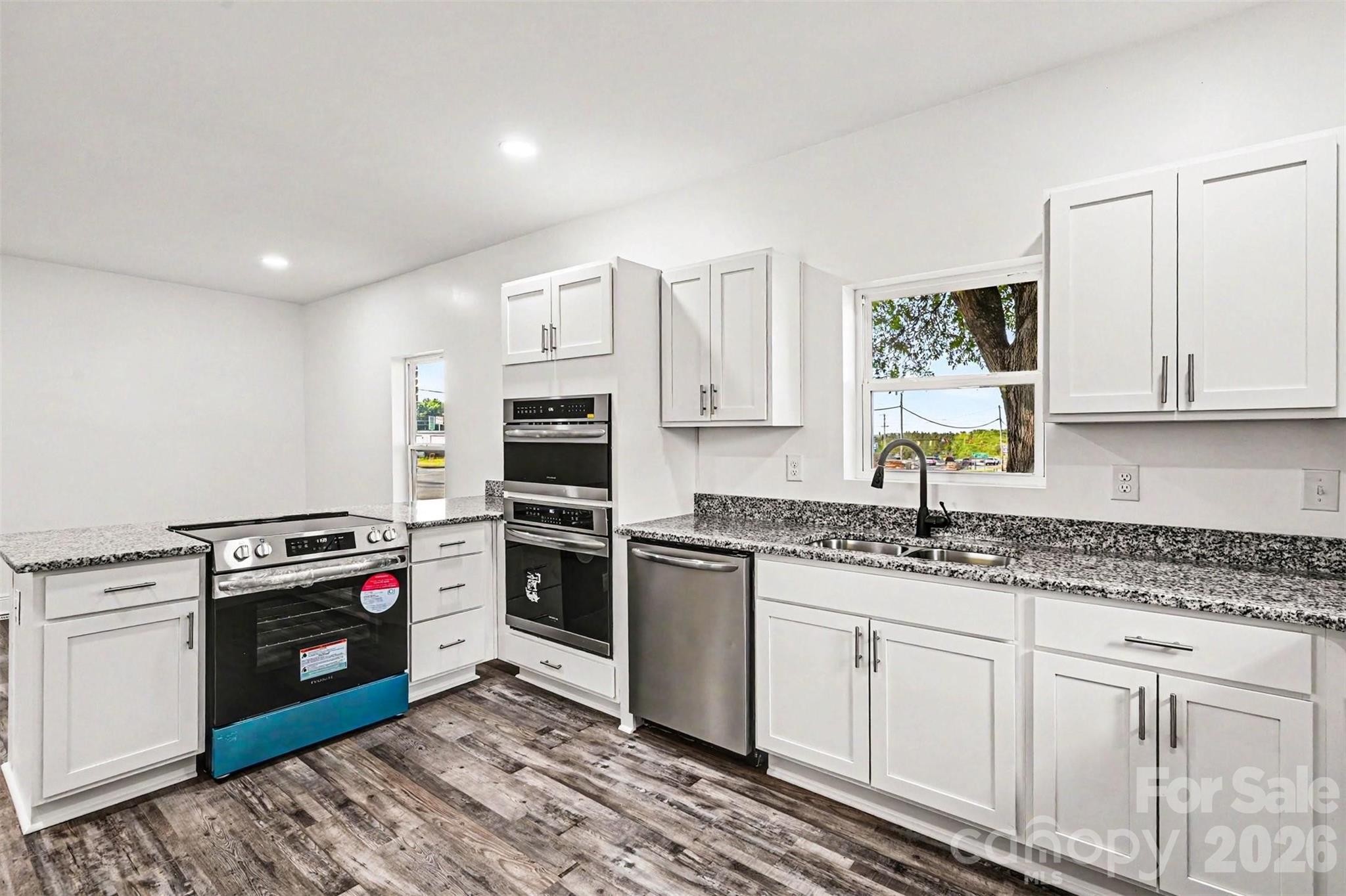 405 Aquadale Road Property Photo 42