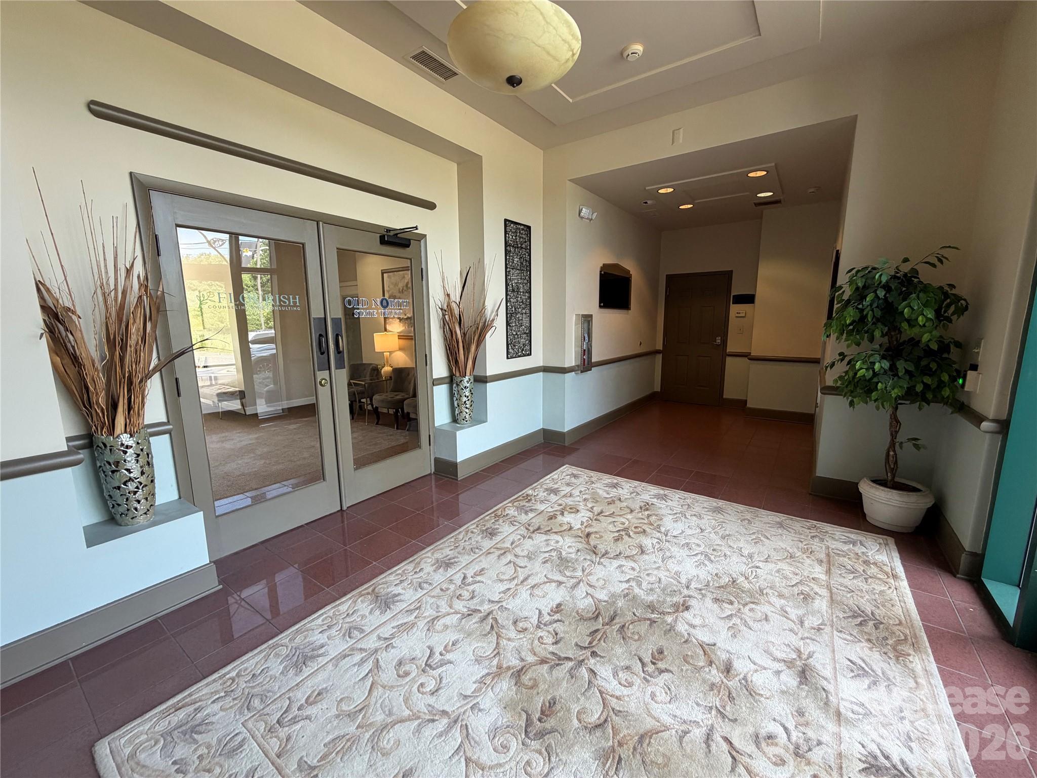 121 Rolling Hill Road Property Photo 2