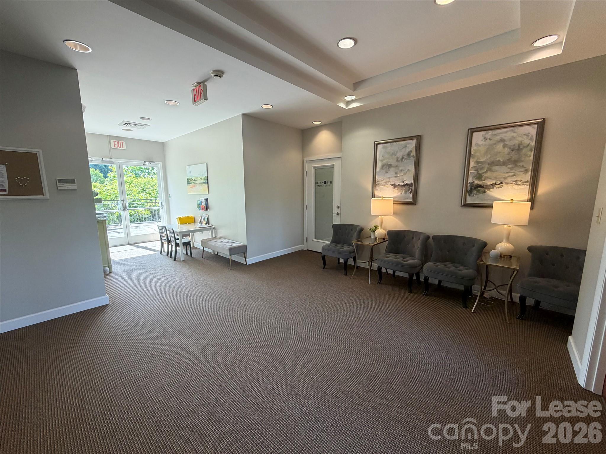 121 Rolling Hill Road Property Photo 5
