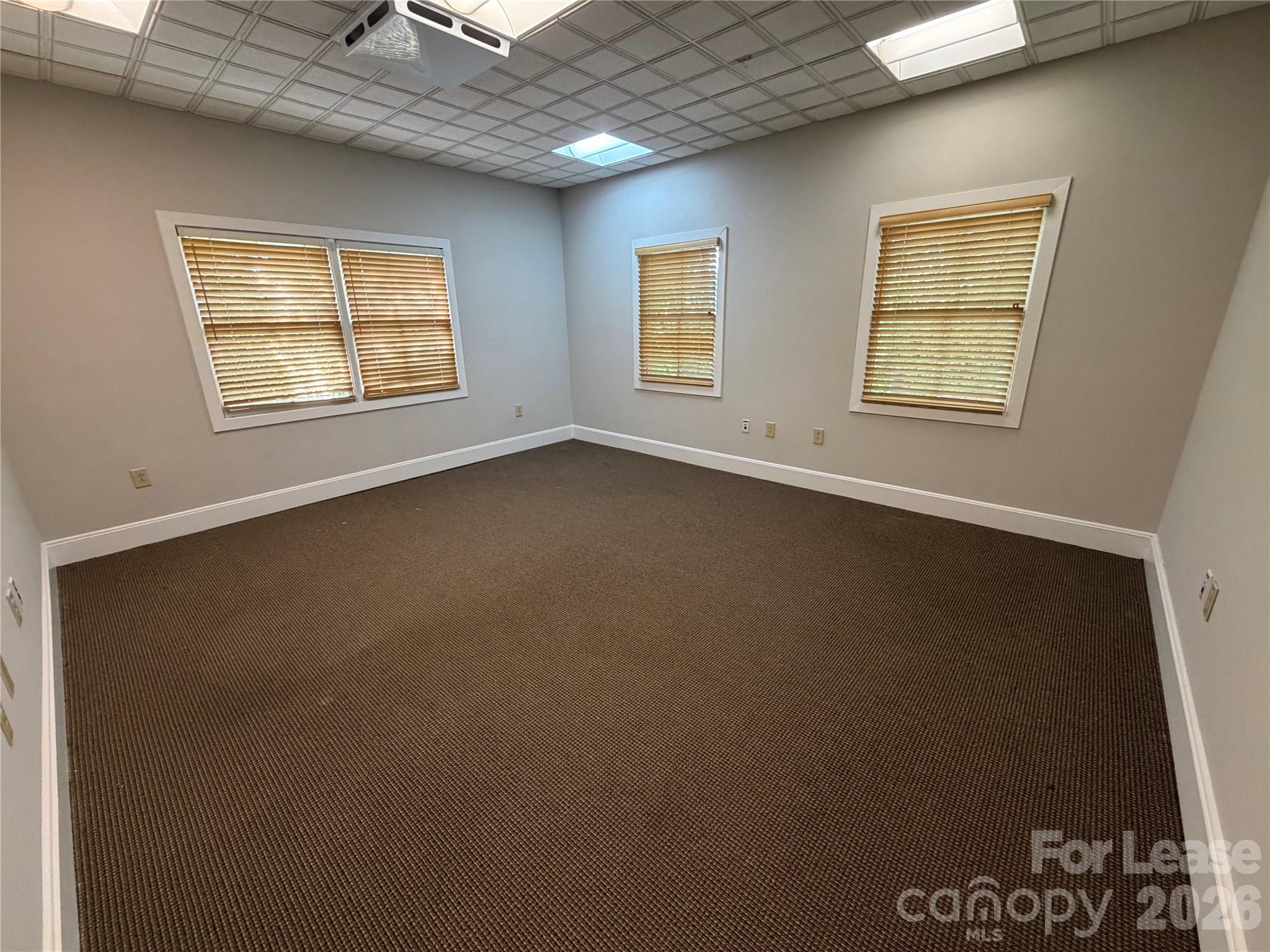 121 Rolling Hill Road Property Photo 7