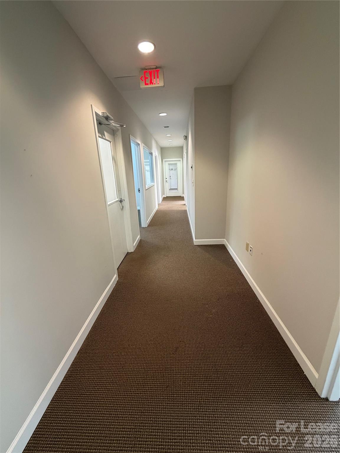 121 Rolling Hill Road Property Photo 13