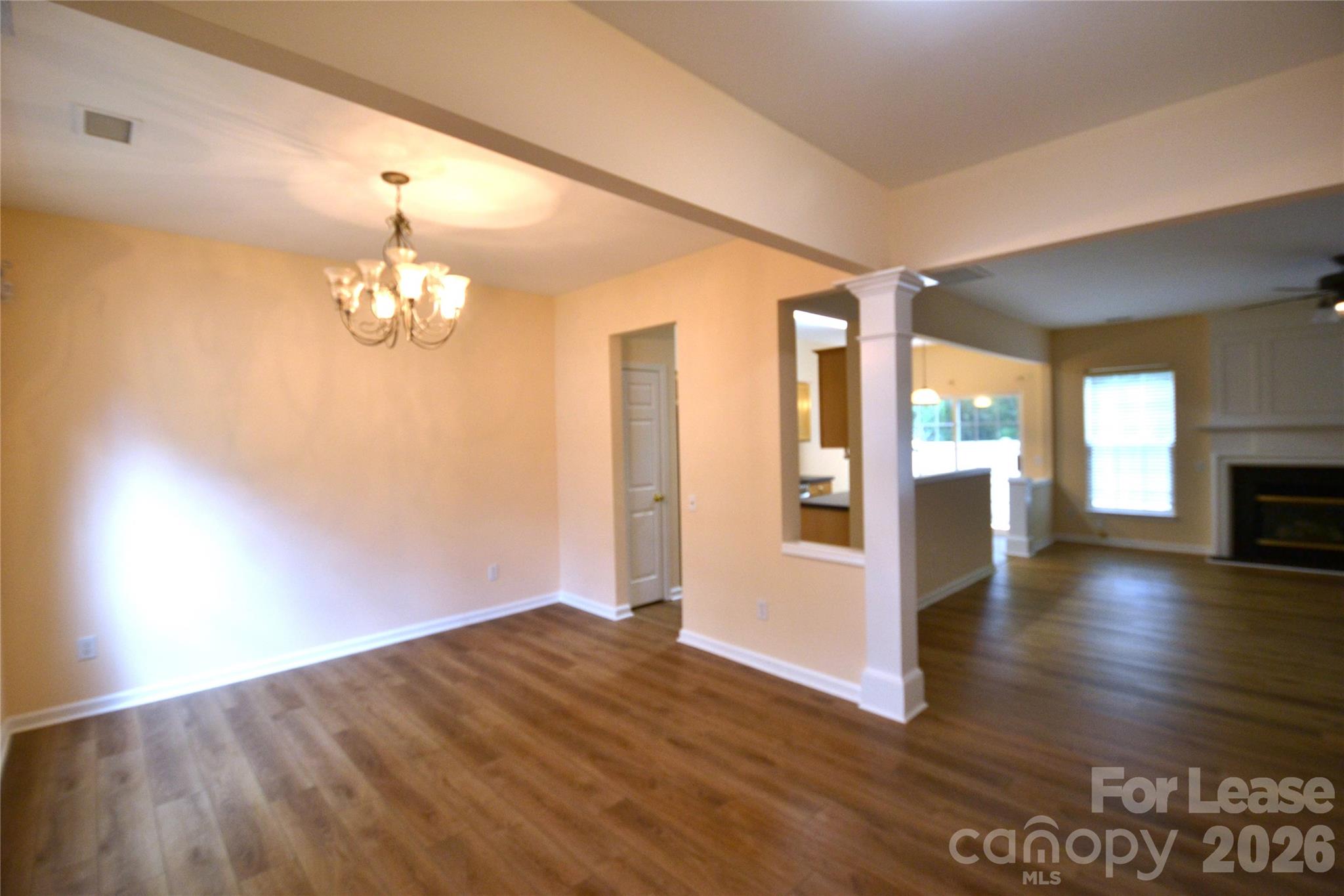 6820 Beverly Springs Drive Property Photo 5