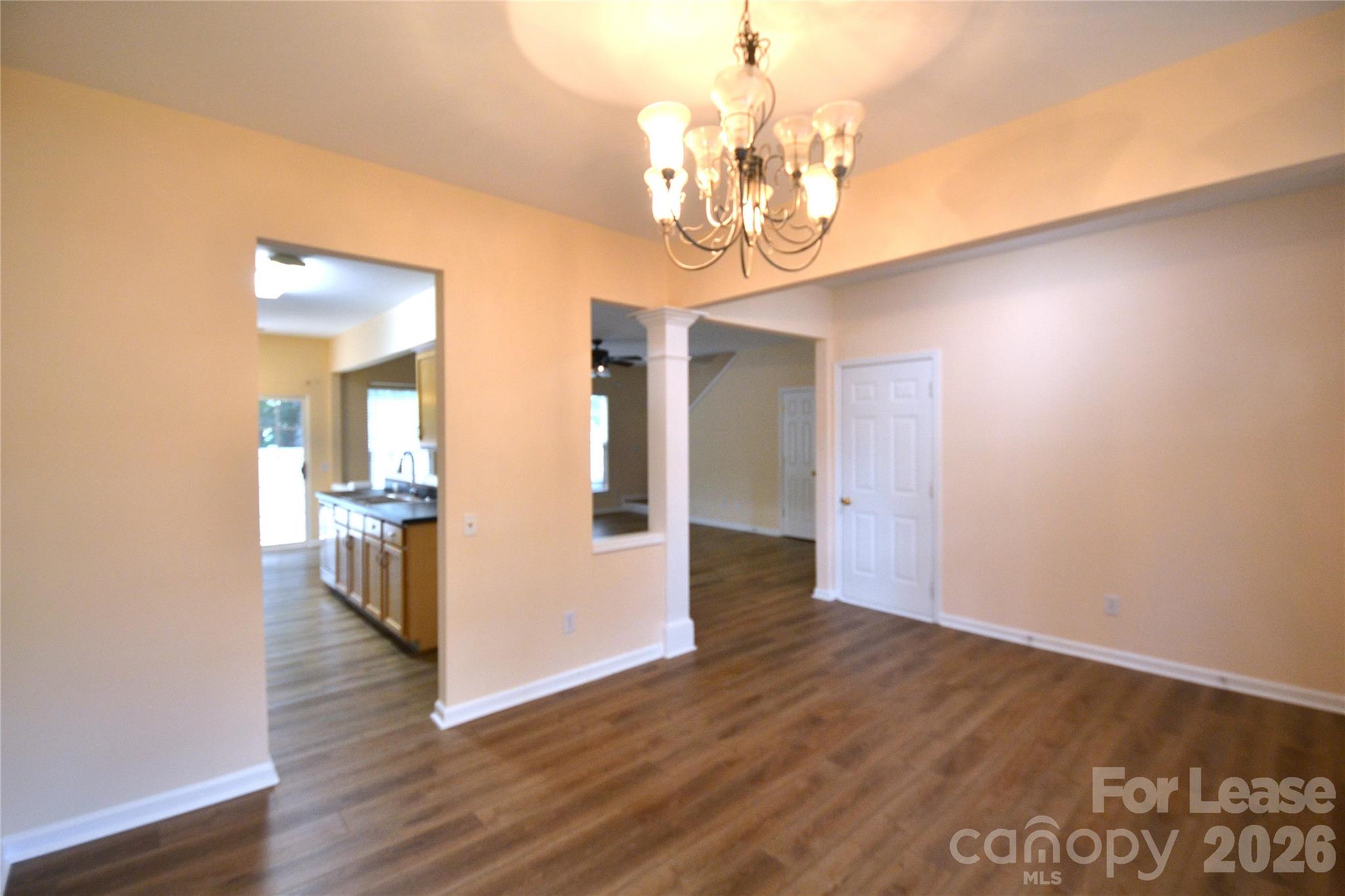6820 Beverly Springs Drive Property Photo 6