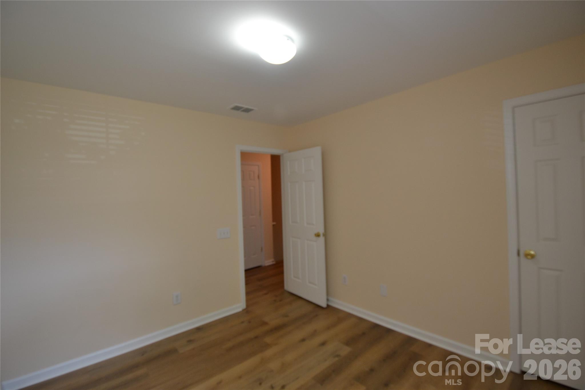 6820 Beverly Springs Drive Property Photo 21