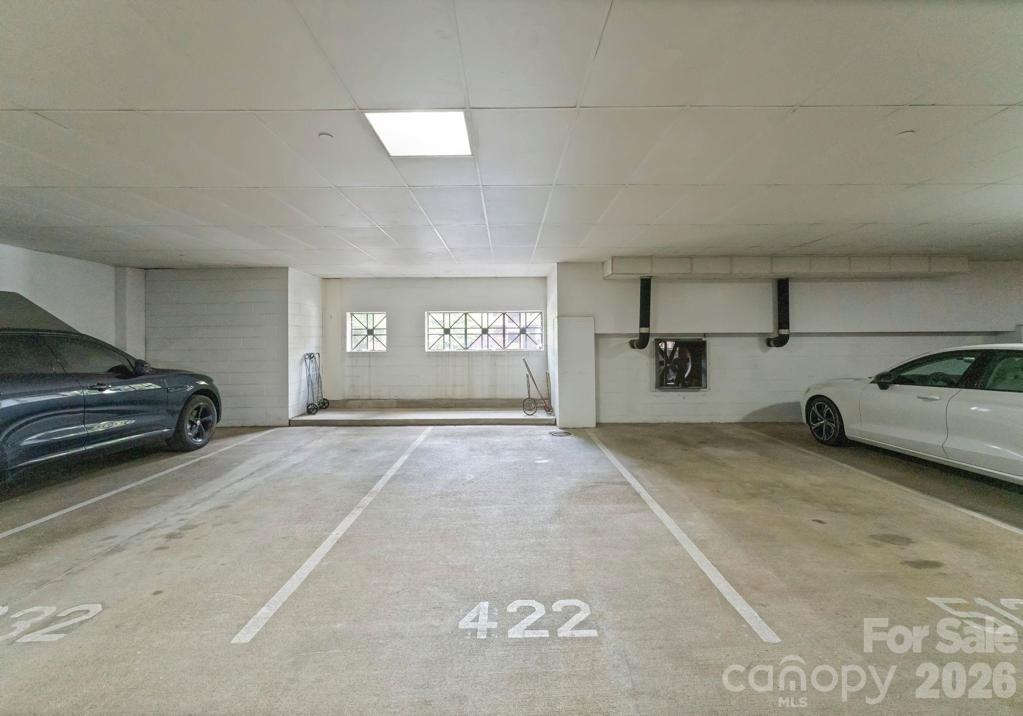 400 N Church Street 422 Property Photo 35