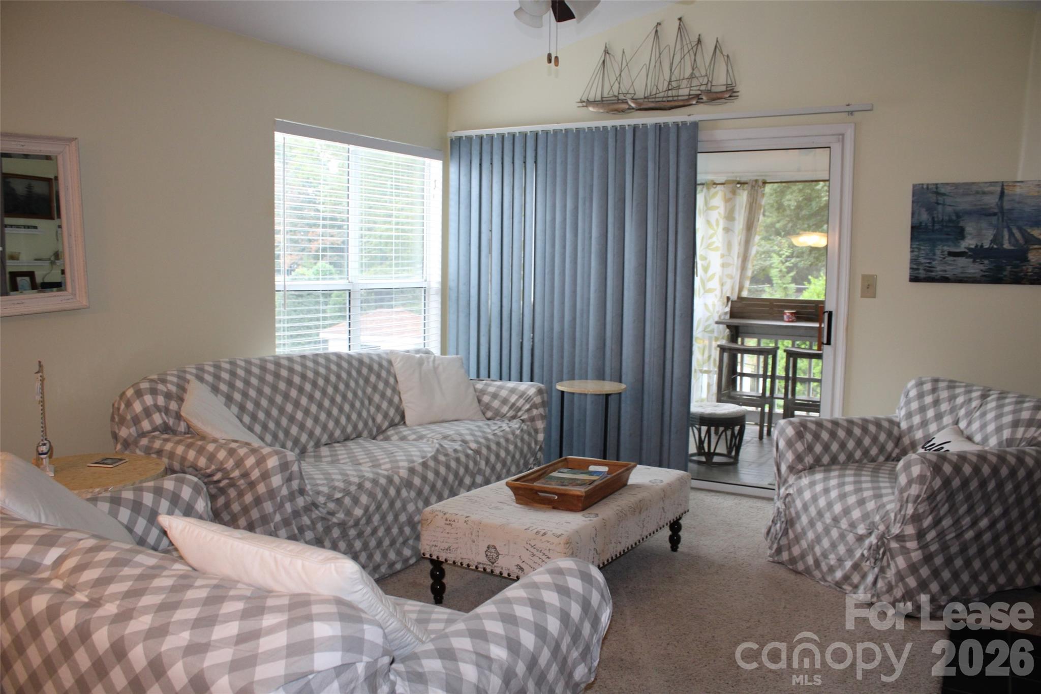 763 Southwest Drive Property Photo 12