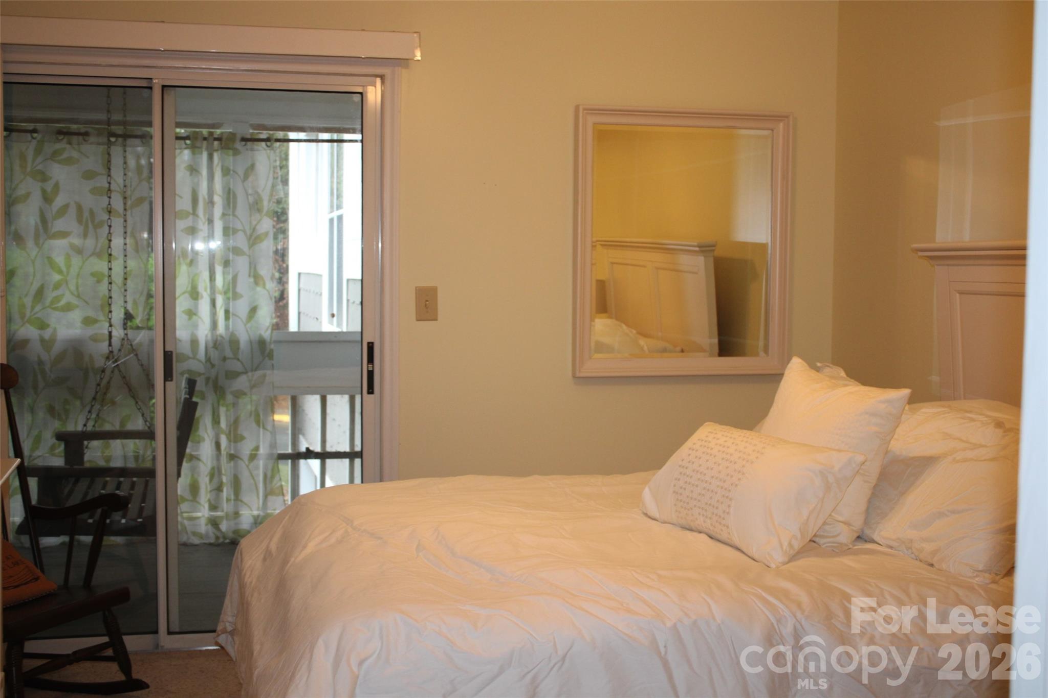 763 Southwest Drive Property Photo 18