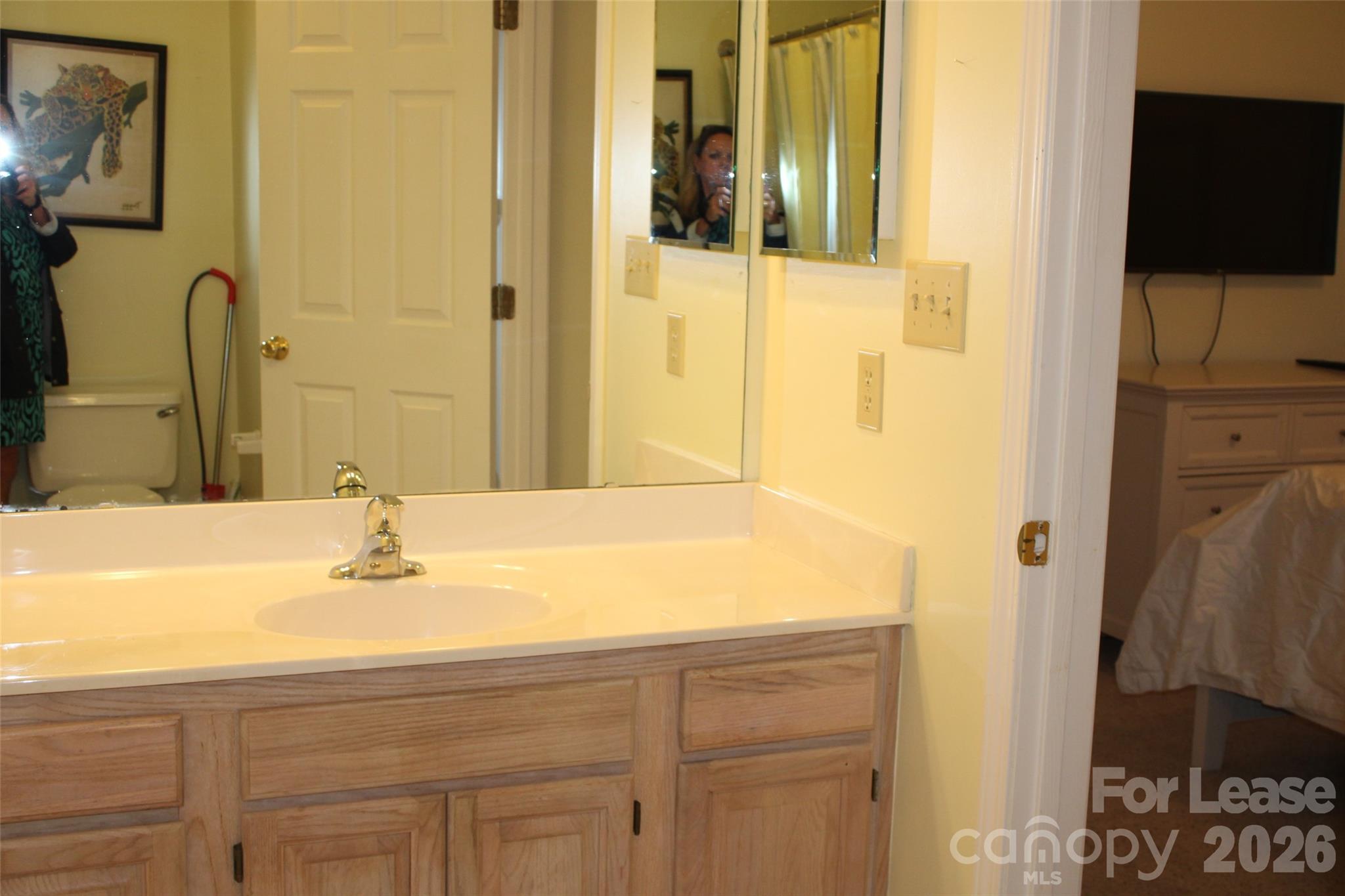 763 Southwest Drive Property Photo 23
