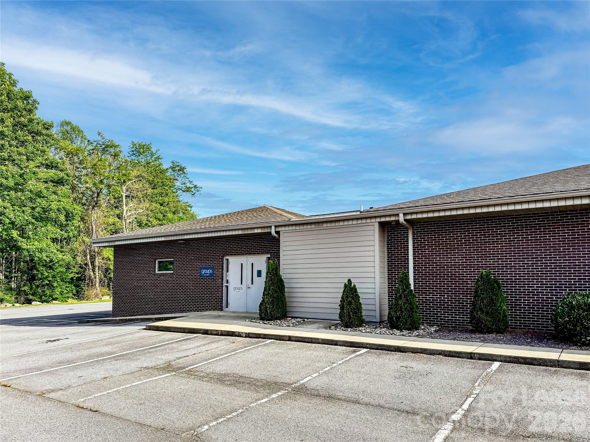 59 Haywood Office Park Suite 2 Property Photo 1