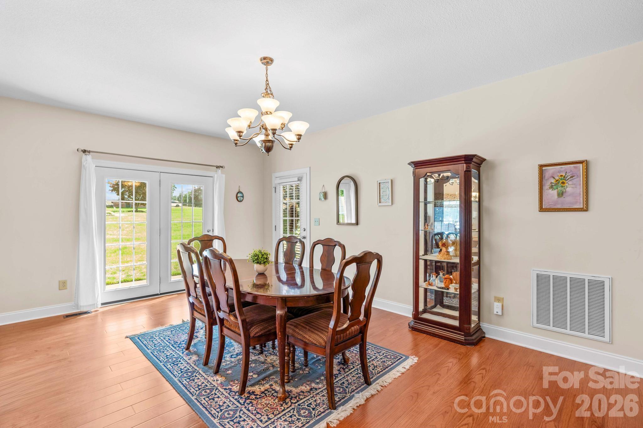 101 Devonshire Lane Property Photo 11