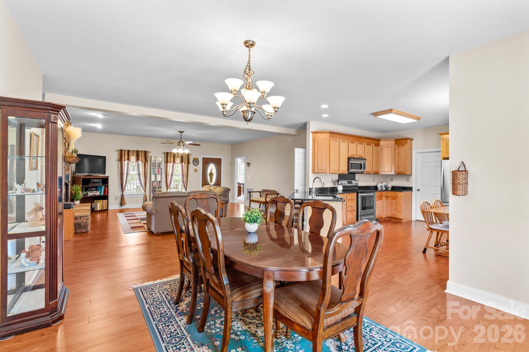 101 Devonshire Lane Property Photo 13
