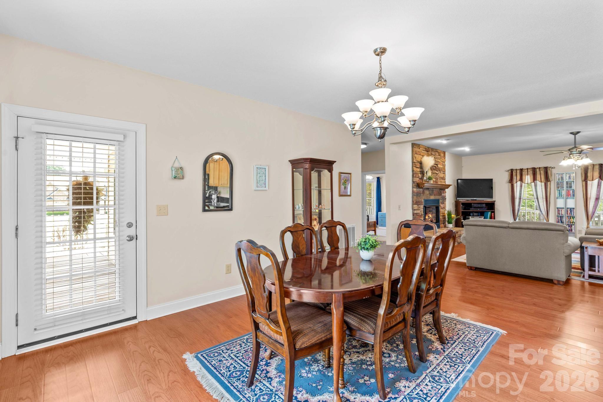 101 Devonshire Lane Property Photo 14