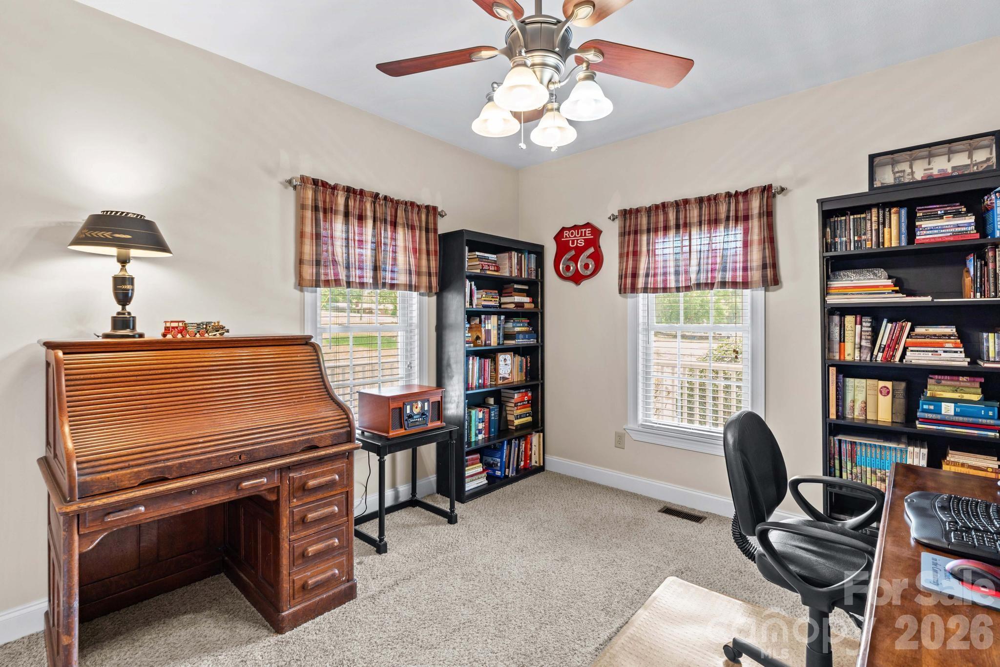 101 Devonshire Lane Property Photo 27